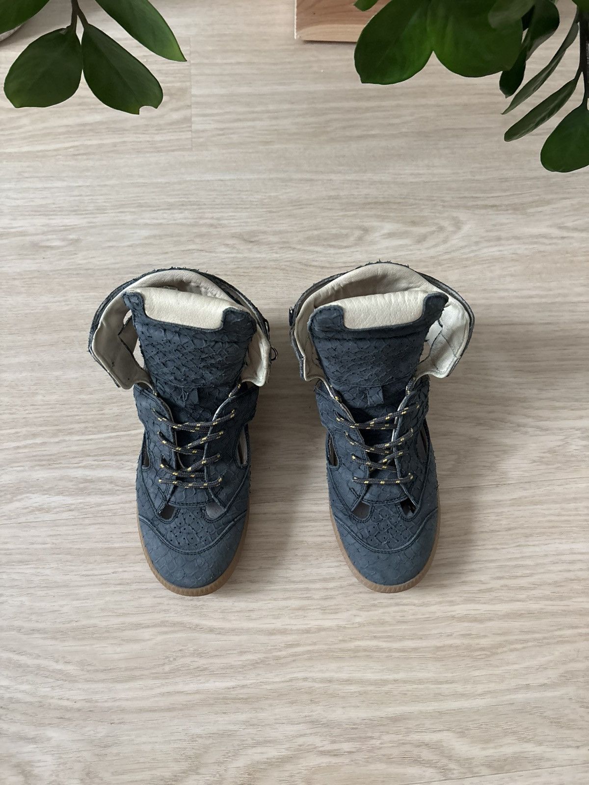 Maison Margiela Maison Margiela High Top Cutout Panelled Size US 5 / EU 37 - 4 Thumbnail