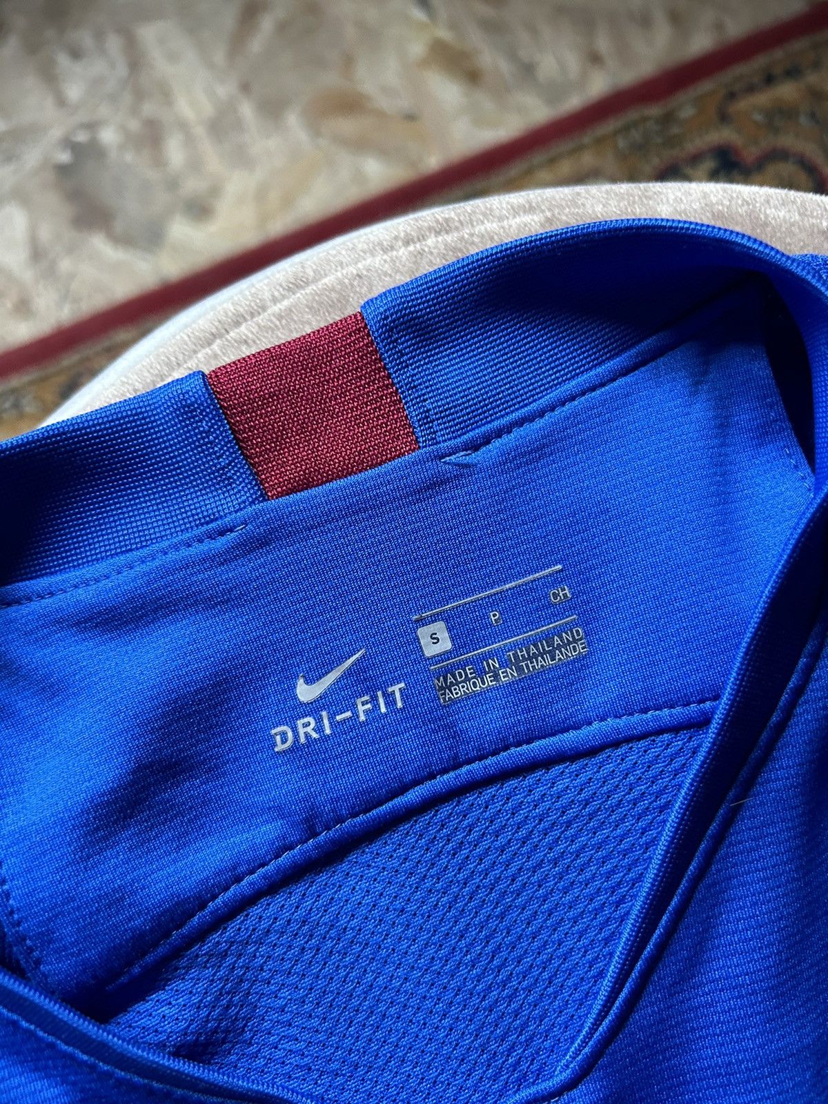 Nike Barcelone Nike Training Shirt 2019-20 Size US S / EU 44-46 / 1 - 8 Thumbnail
