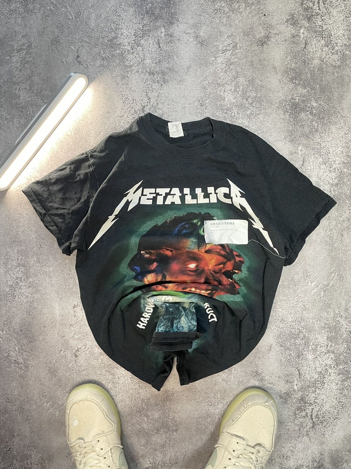 Metallica Metallica Hardwired Worldwired Tour TShirt Official Band Tee Size US S / EU 44-46 / 1 - 1 Thumbnail