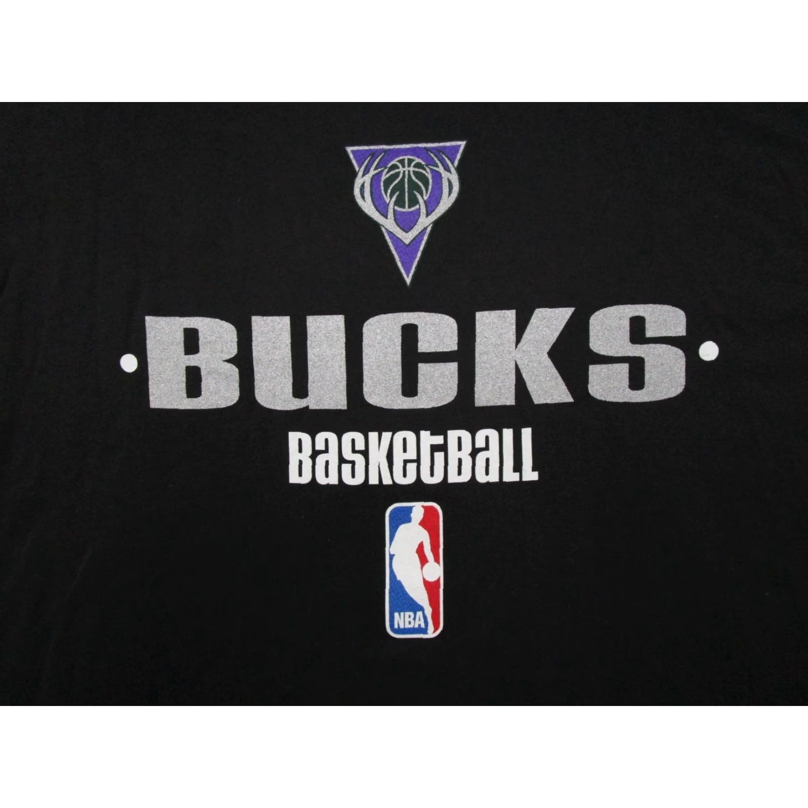 Reebok VINTAGE Reebok Shirt Milwaukee Bucks Basketball Black Short Sleeve XL Crew Neck Men 100% Cotton Logo T-Shirt Size US XL / EU 56 / 4 - 2 Thumbnail