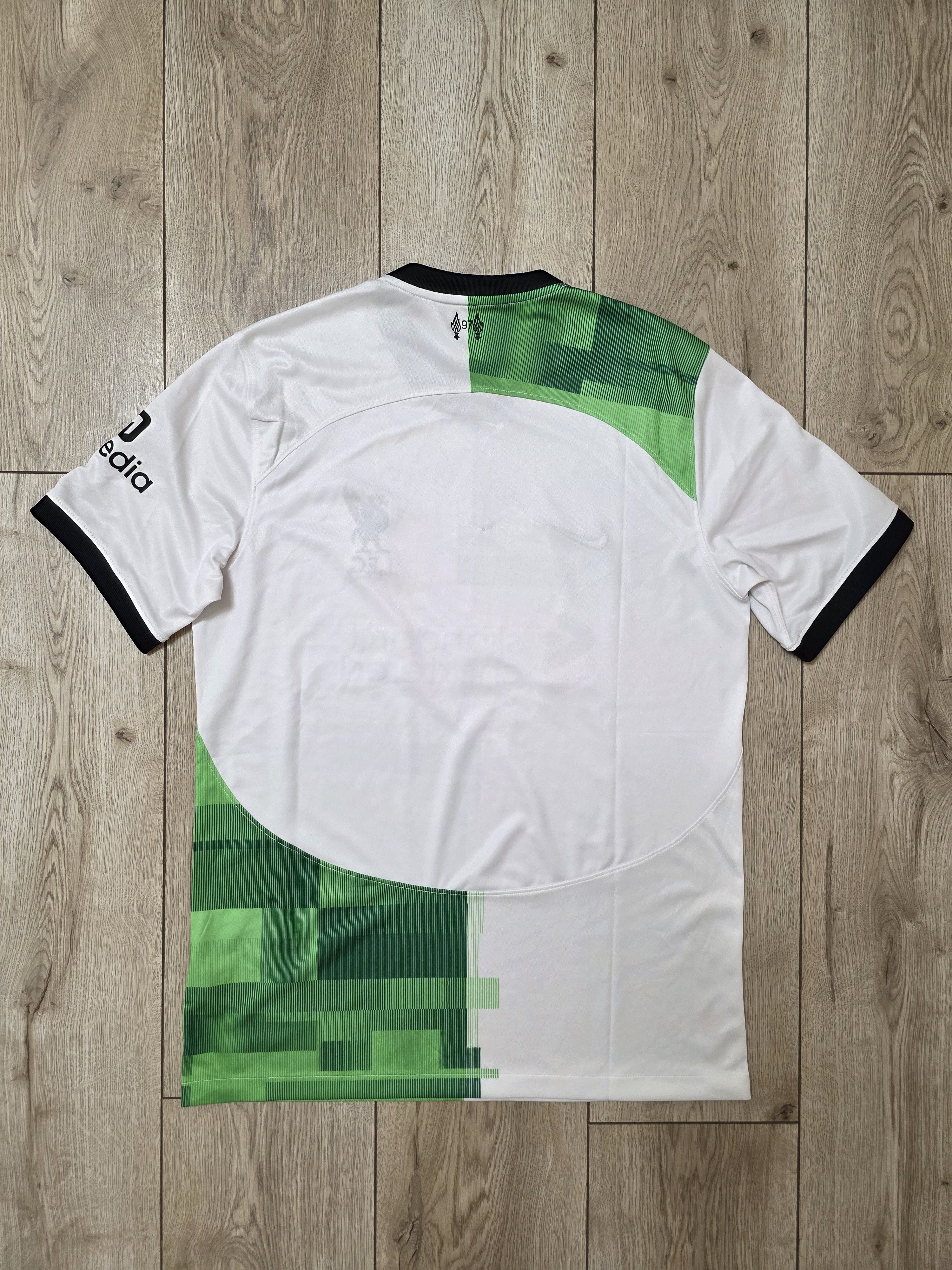 Nike LIVERPOOL 2023 2024 AWAY FOOTBALL SHIRT SOCCER JERSEY Size US M / EU 48-50 / 2 - 2 Thumbnail