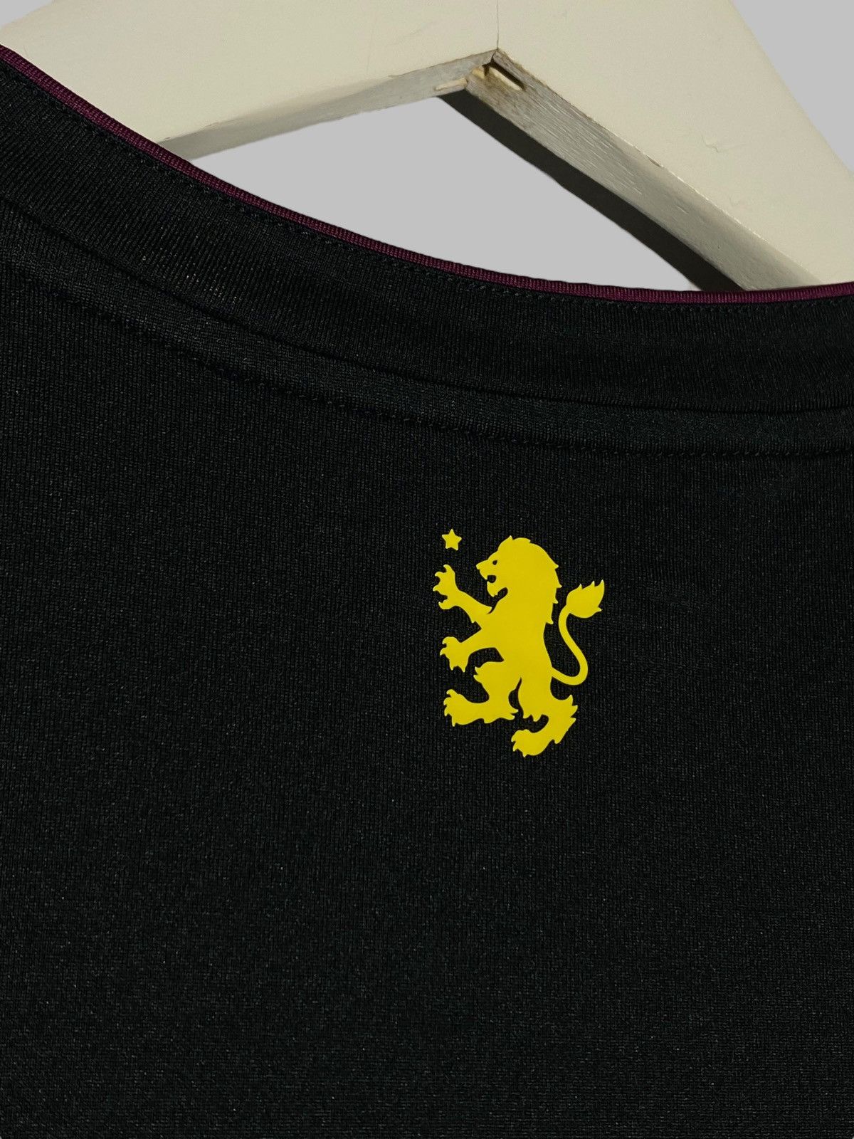 Under Armour Under Armour Aston Villa 2017/18 Away Football Shirt Size US L / EU 52-54 / 3 - 16 Thumbnail
