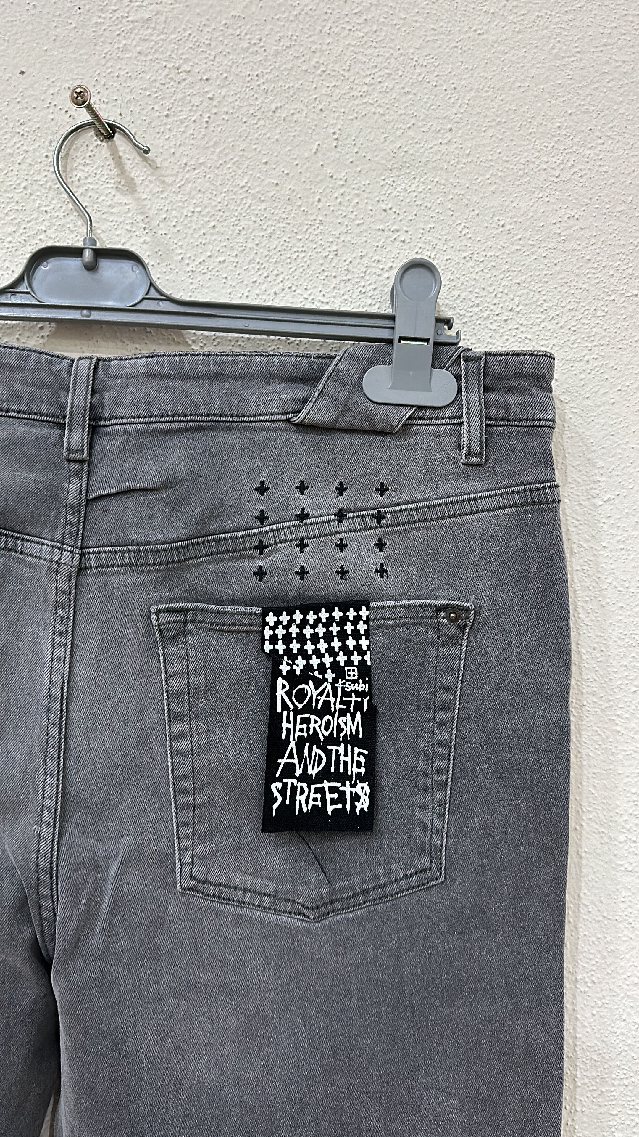 Ksubi Ksubi Chitch Gray Jean Size 36 Never Worn Size US 36 / EU 52 - 3 Thumbnail