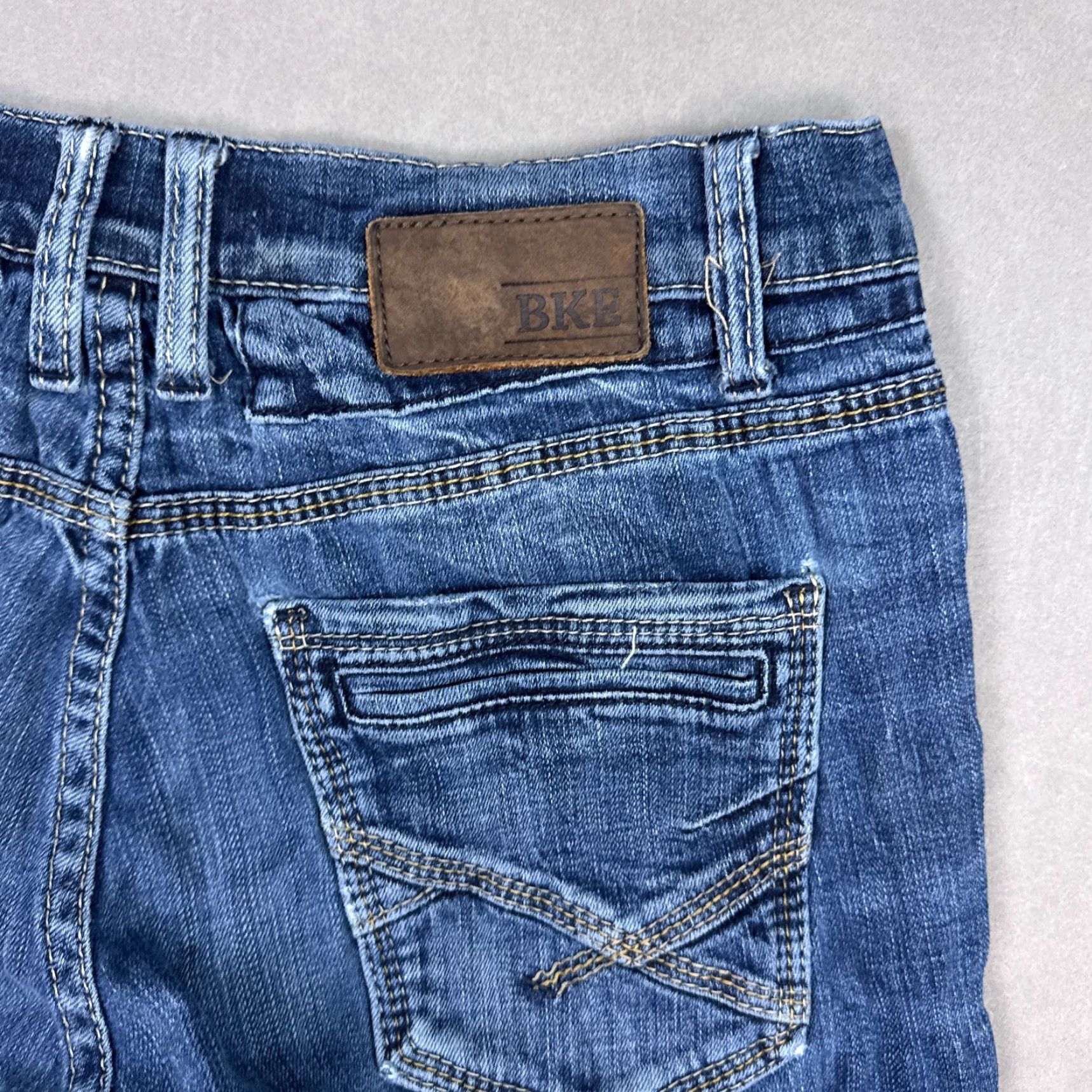 Vintage Buckle BKE Jeans Mens 30x32 Blue Jake Denim Pant Distress Washout Faded Tag32R Size US 32 / EU 48 - 6 Thumbnail