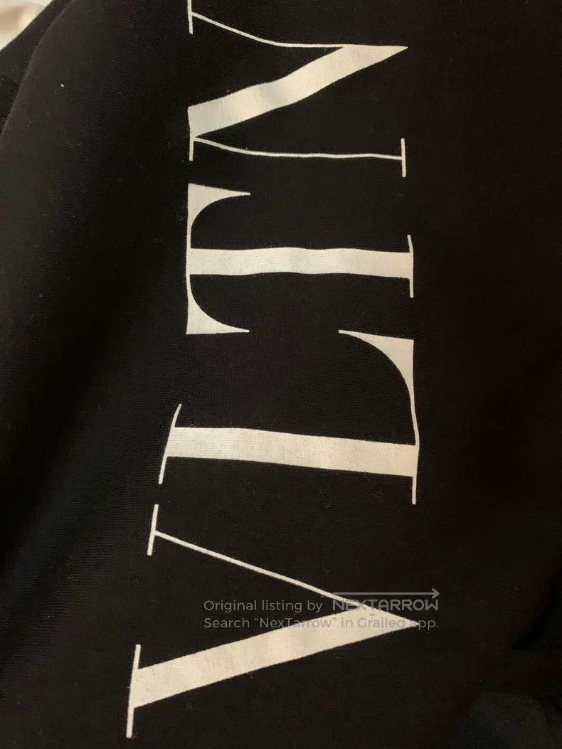 Valentino Valentino Classic logo short sleeves black Size M / US 6-8 / IT 42-44 - 2 Thumbnail