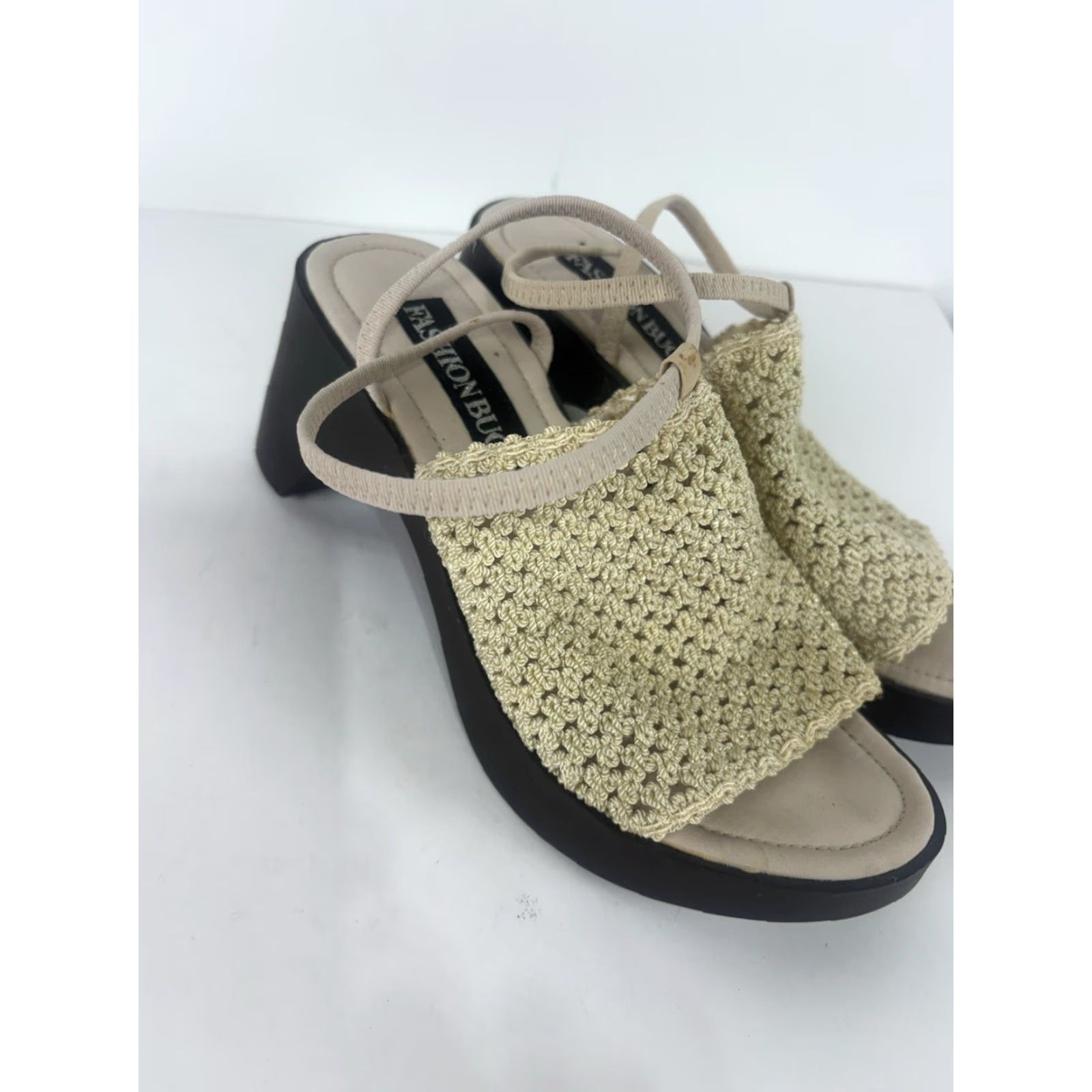 Vintage Fashion Bug Strappy Heels Womens 7.5 Cream Open Toe Block Heel 3in Straps Sandals Shoes Size US 8 / IT 38 - 3 Thumbnail