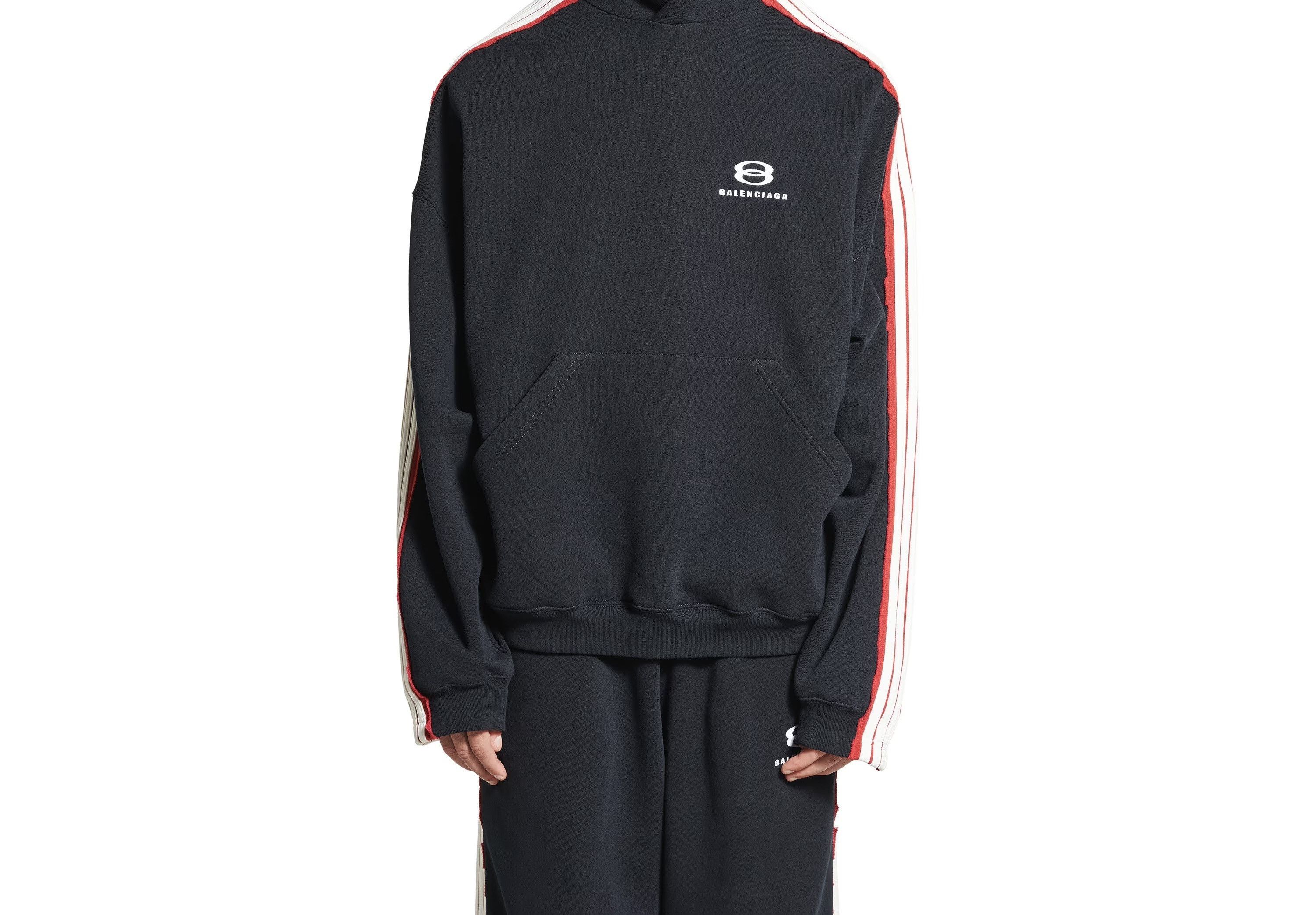 Balenciaga o1w1db10526 Unity Sports Icon Large Hoodie in Black Size US M / EU 48-50 / 2 - 5 Thumbnail