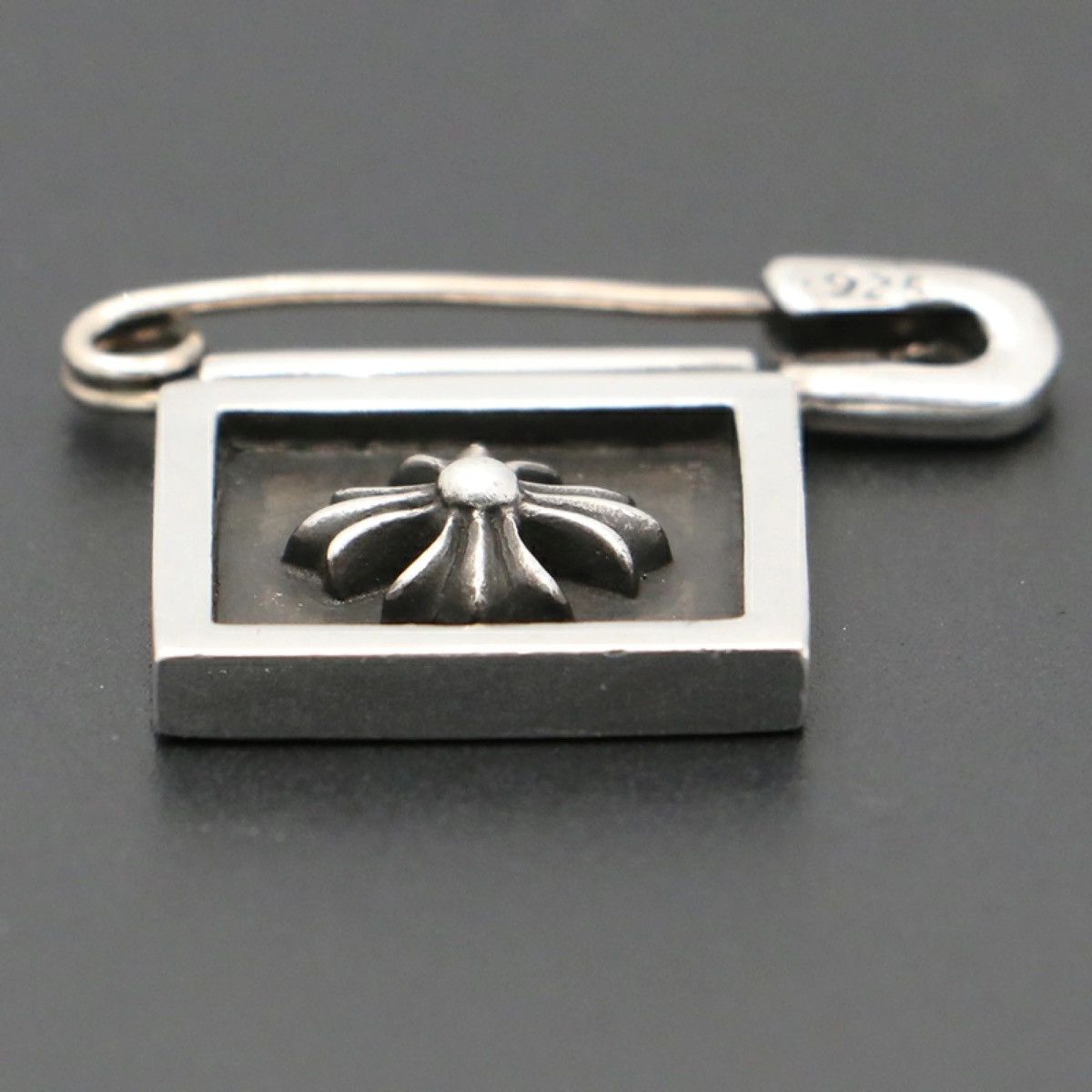 Chrome Hearts Chrome Hearts Safety pin Ch Plus Framed Pendant Necklace Size ONE SIZE - 8 Thumbnail