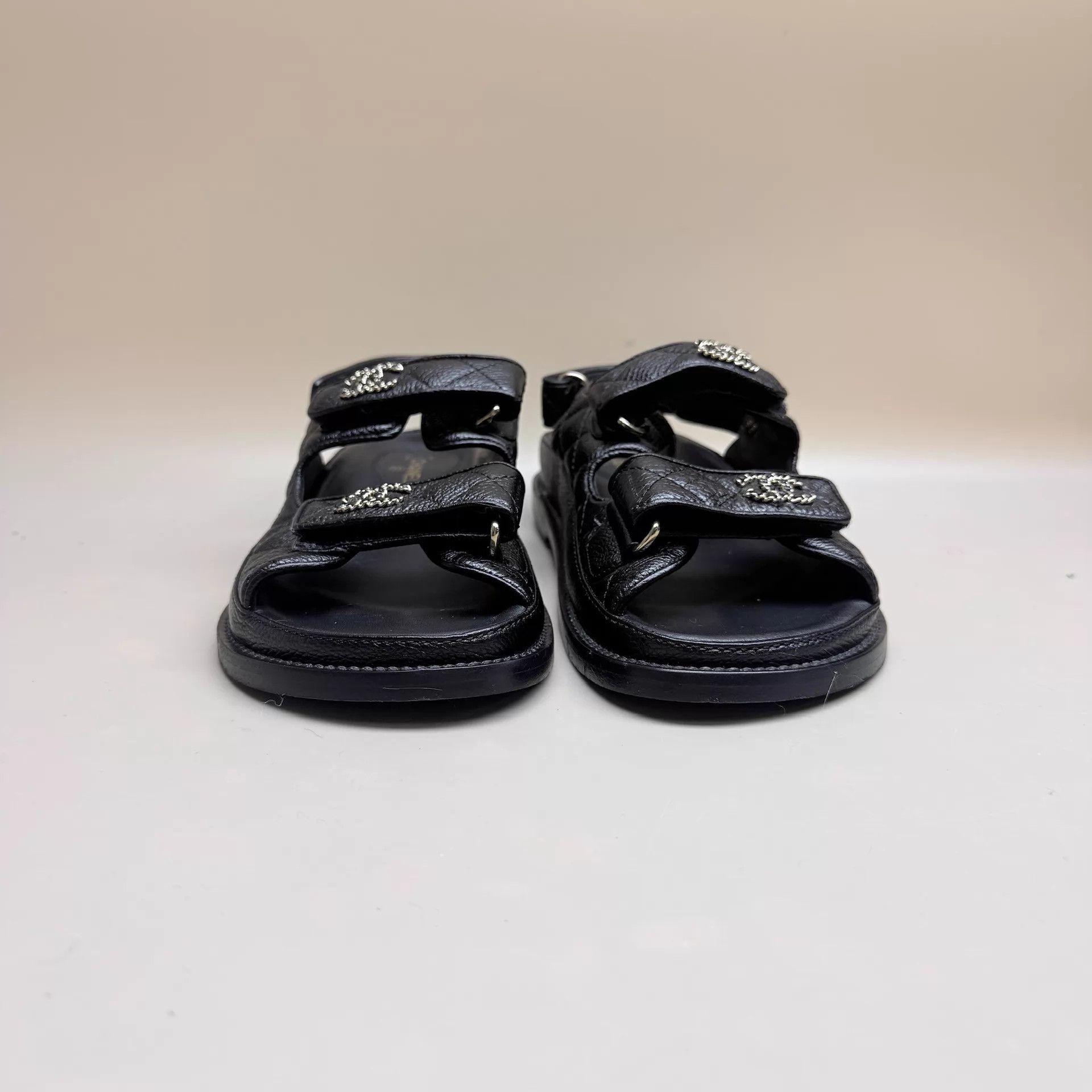 Chanel CHANEL Black Gold Chain CC Logo Litchi Sandals 36 99 New Size US 5.5 / IT 35.5 - 2 Thumbnail
