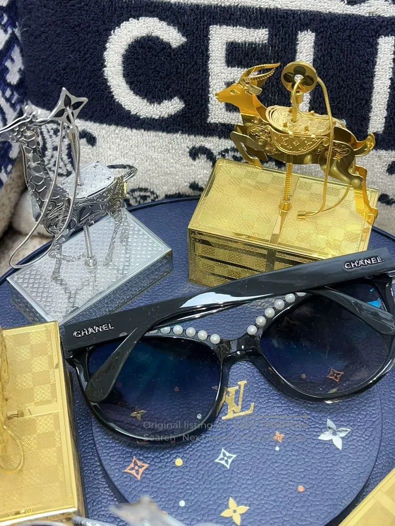 Chanel Chanel Pearl sunglasses Size ONE SIZE - 3 Thumbnail