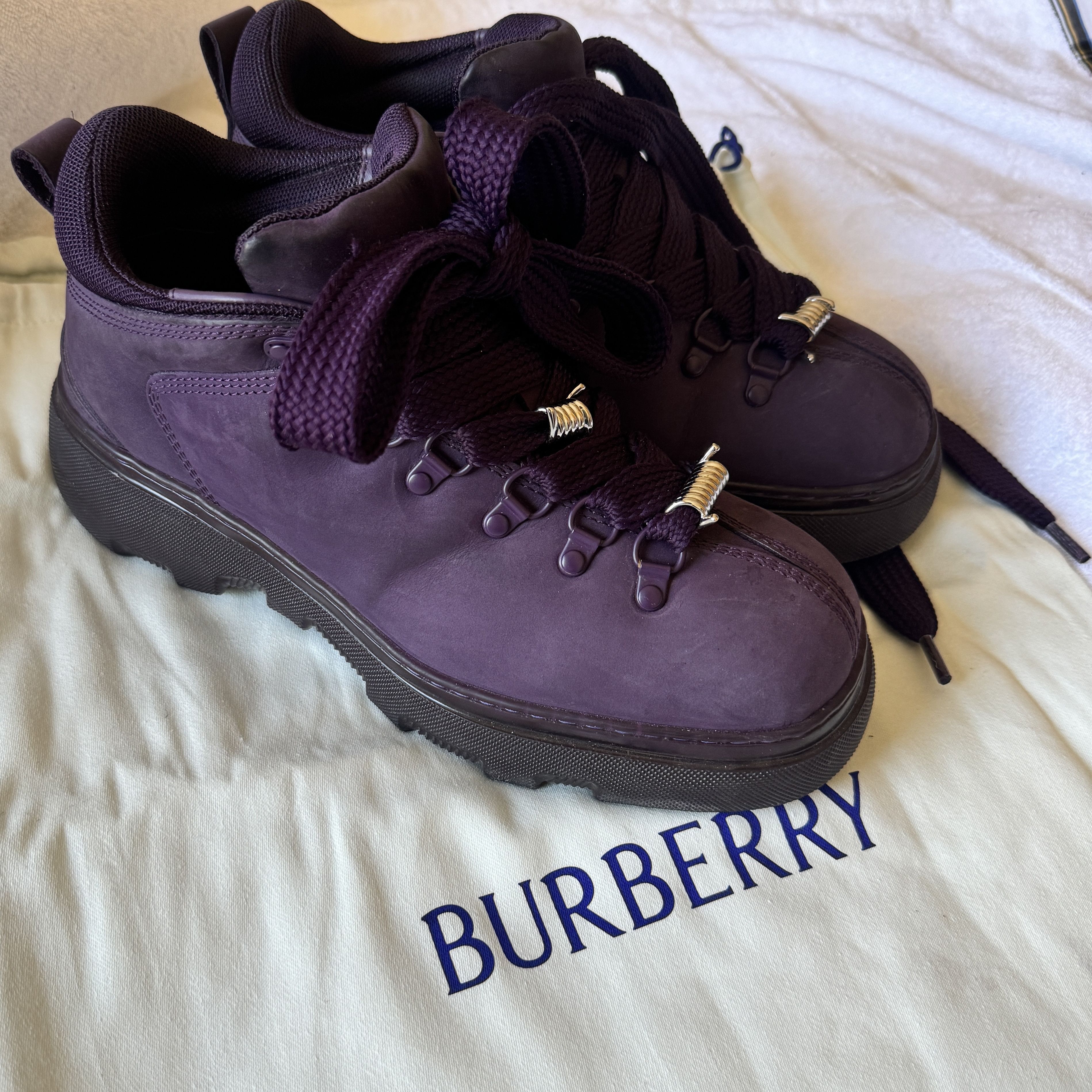 Burberry Burberry Nubuck Trek hiking Boots Purple Size US 8.5 / EU 41-42 - 1 Thumbnail