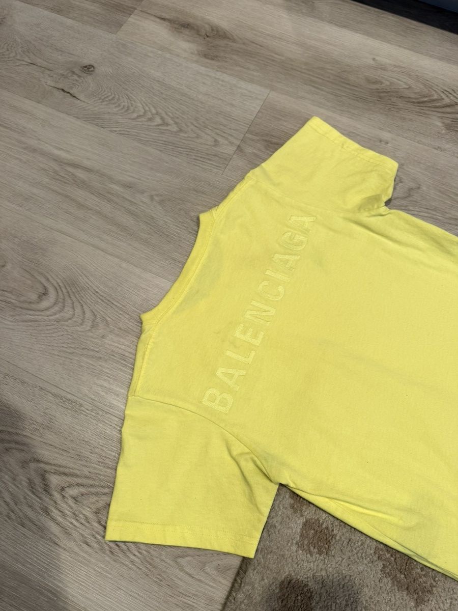 Balenciaga s/s 2019 back logo embroidered tee!! Size US S / EU 44-46 / 1 - 2 Thumbnail