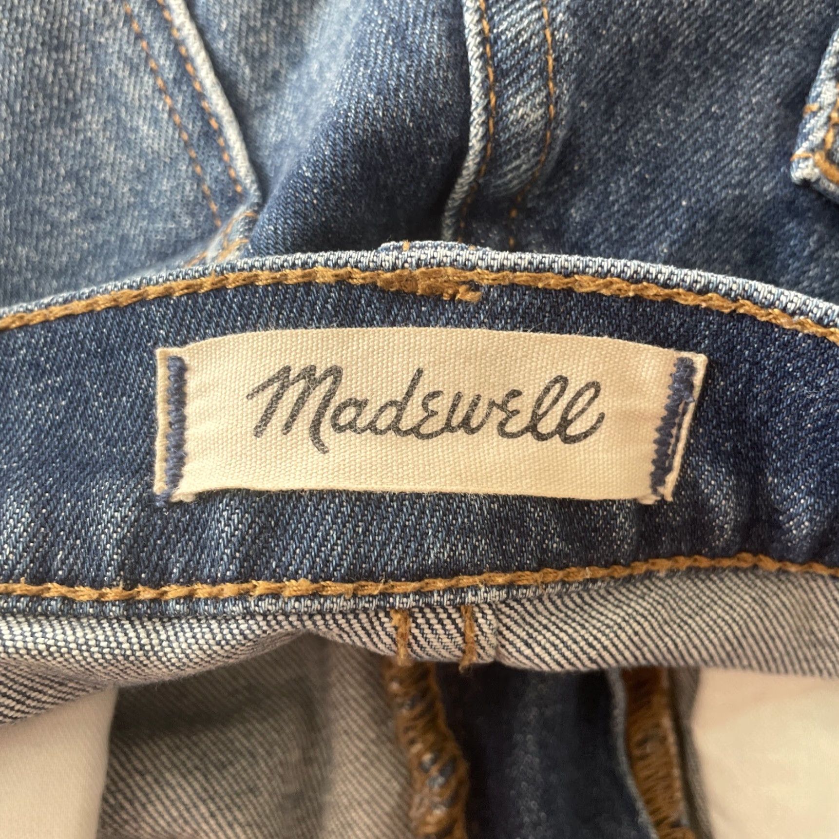 Madewell Madewell Denim Shorts Women 26 Cut Off High Rise Medium Wash 30 Waist Cotton Blend Flat Front Raw Hem 90s Y2K Vintage No Size 26" / US 2 / IT 38 - 3 Thumbnail