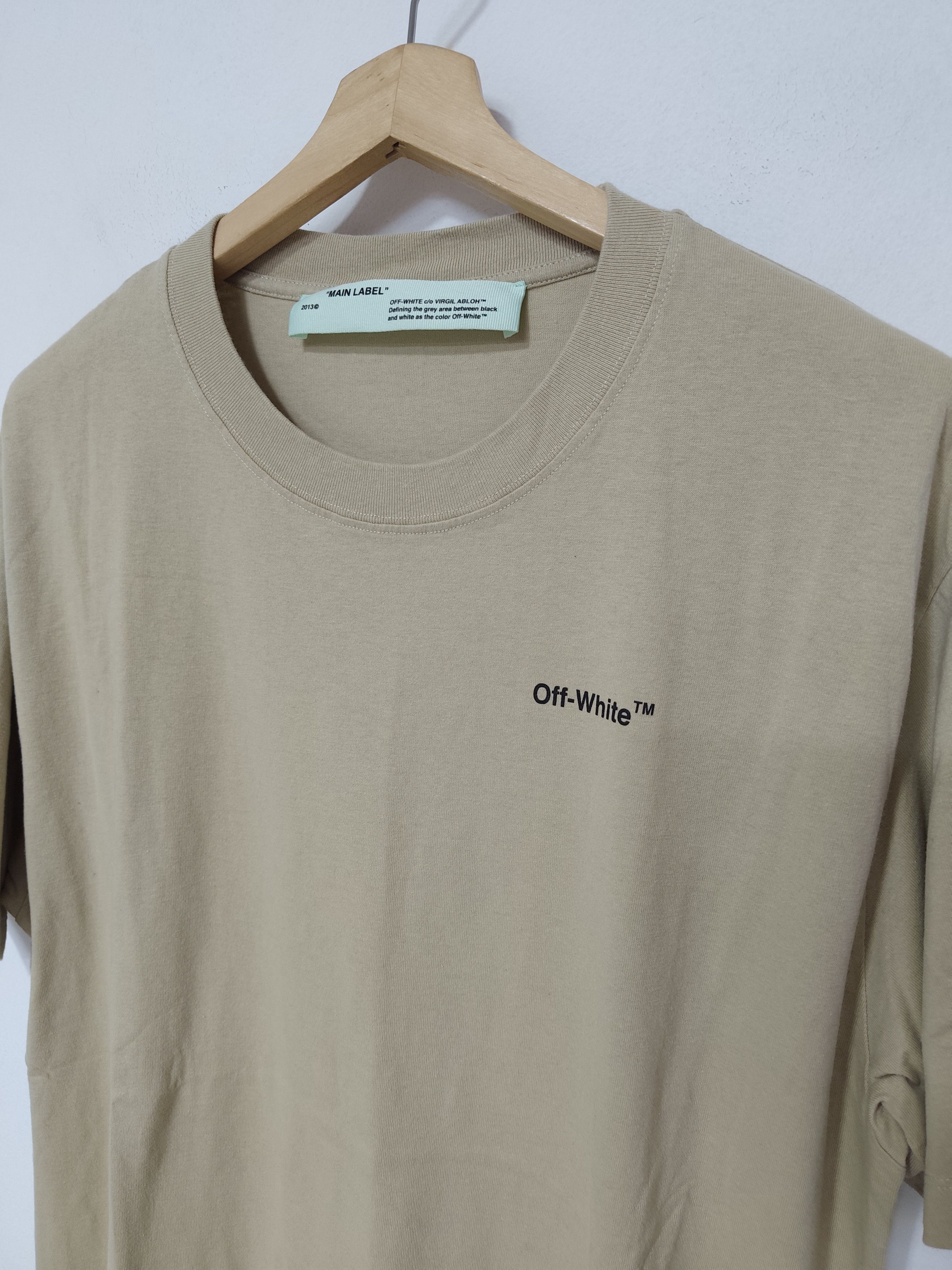 Off-White Off-White "3D Arrows" Size US M / EU 48-50 / 2 - 2 Thumbnail