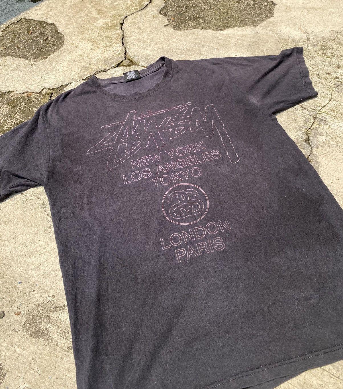 Stussy Stussy World Tour Tee Size US M / EU 48-50 / 2 - 2 Thumbnail