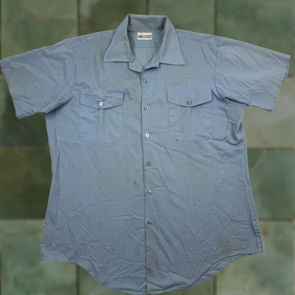 Vintage VINTAGE Elbeco Shirt Adult Large Blue 60s 70s Workwear Button-Up Short Sleeve Size US L / EU 52-54 / 3 - 1 Thumbnail