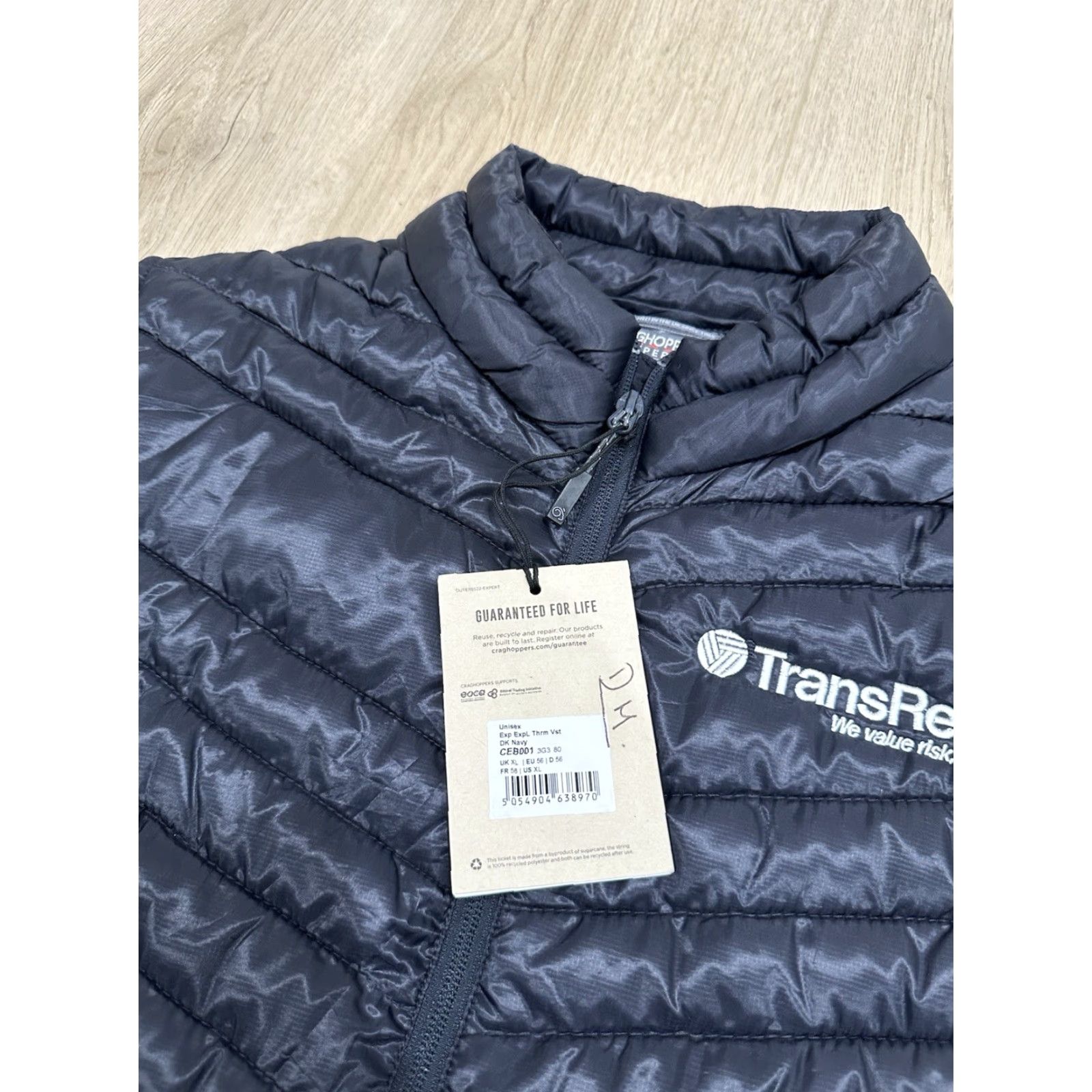 Vintage NWT Craghoppers Expert Expolite Thermal Vest CEB001 Black Embroidery Size XL Size US XL / EU 56 / 4 - 5 Thumbnail