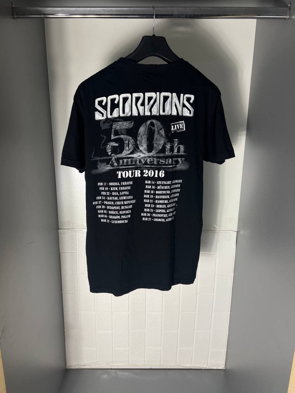 Band Tees VINTAGE SCORPIONS ROCK T-SHIRT RETRO METAL PUNK Y2K Size US XL / EU 56 / 4 - 5 Thumbnail