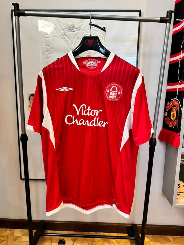 Umbro × Vintage Umbro Nottingham Forest F.C 2009-10 Home Jersey XL Size US XL / EU 56 / 4 - 1 Thumbnail