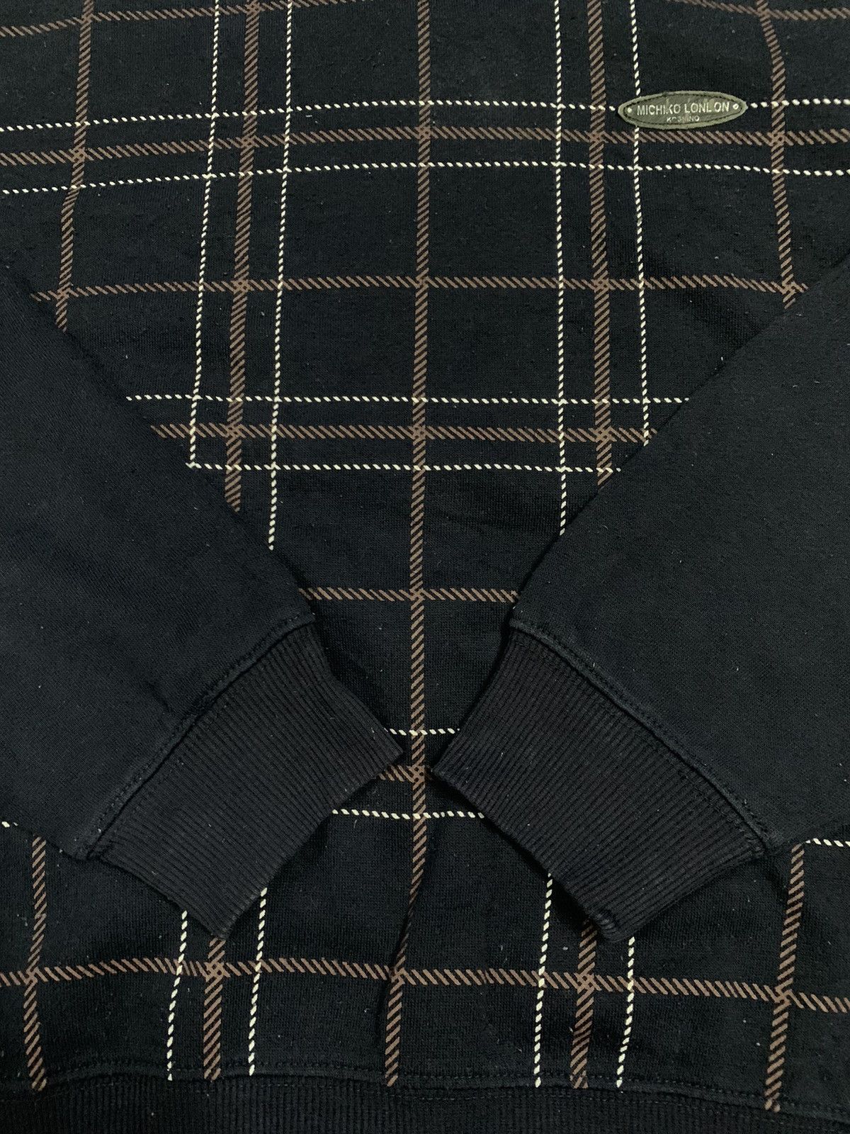 Michiko Koshino London Y2K Michiko Koshino London Dark Navy Plaid Tartan Sweatshirt Size US M / EU 48-50 / 2 - 7 Thumbnail