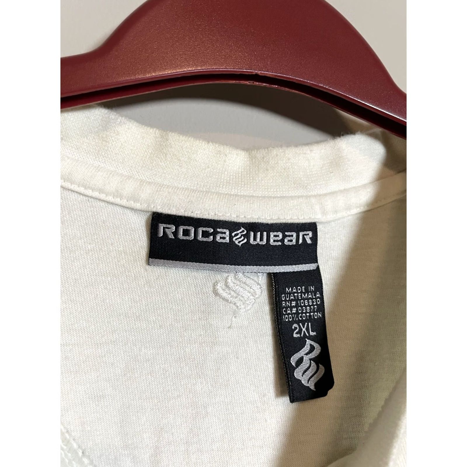 Rocawear VINTAGE Rocawear Buck Buck Bucks T Shirt 2XL Men's White Crew Neck Short Sleeve Logo 90s Hip Hop 2000-2009 Size US XXL / EU 58 / 5 - 6 Thumbnail