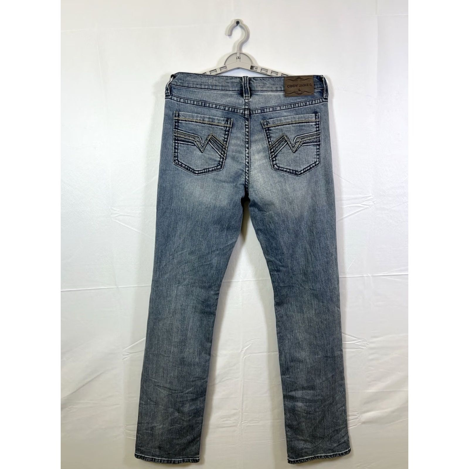 Cody James Cody James Men's Jeans Western Blue Denim Light Wash 32x34 Straight Pocket 5-Pocket Denim Cotton Blend Cowboy Theme Mens Regular Size 32 White? Size US 32 / EU 48 - 7 Thumbnail