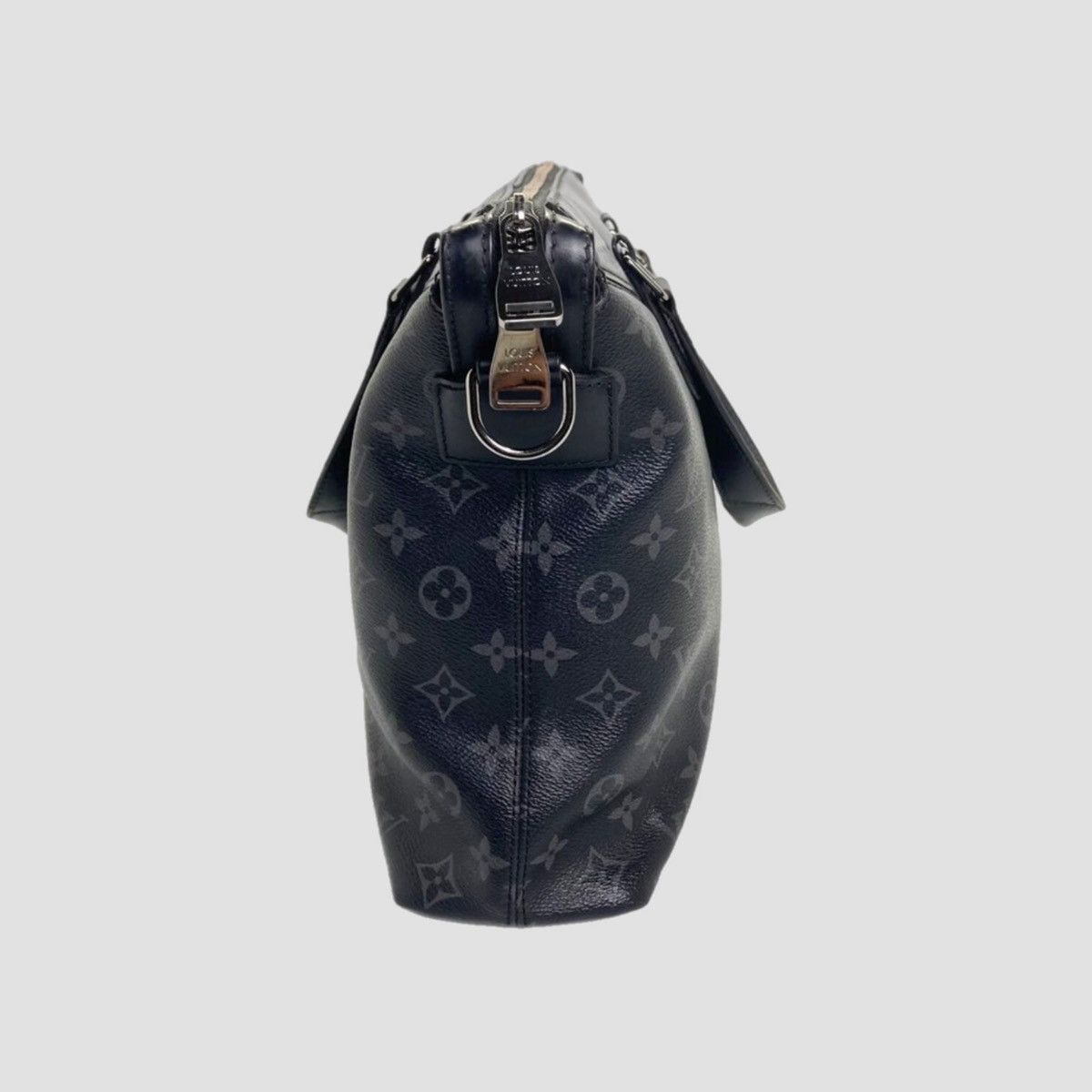 Louis Vuitton Louis Vuitton Explorer Eclipse Bag Size ONE SIZE - 6 Thumbnail