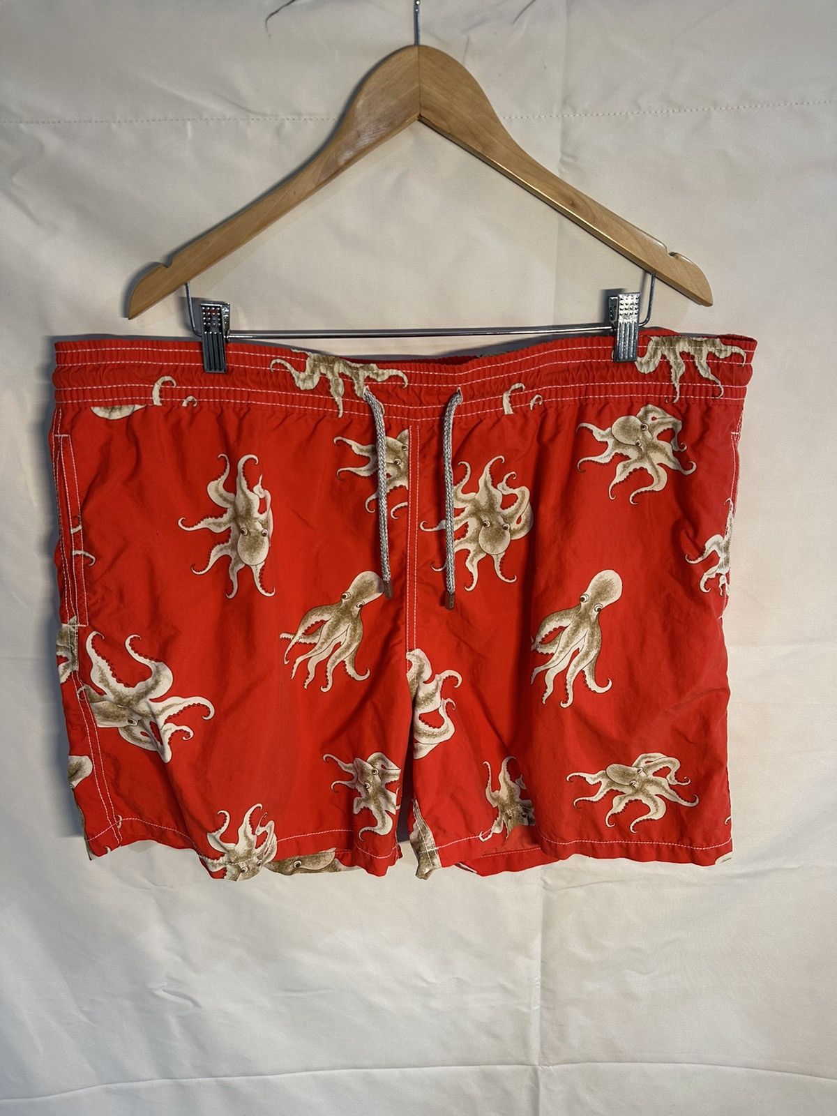 Vilebrequin VileBrequin Red Octopus SwimShorts Size US 36 / EU 52 - 1 Thumbnail