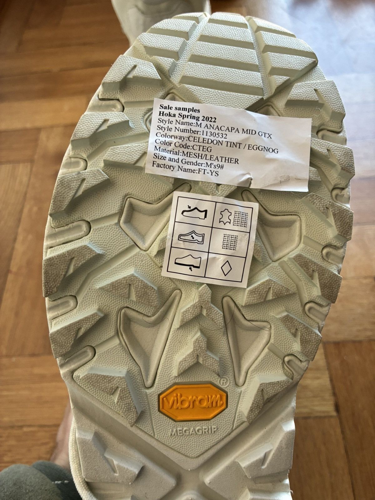Hoka RARE SAMPLE Hoka ANACAPA MID GTX Gorp trail hiking bootS Size US 9 / EU 42 - 4 Thumbnail