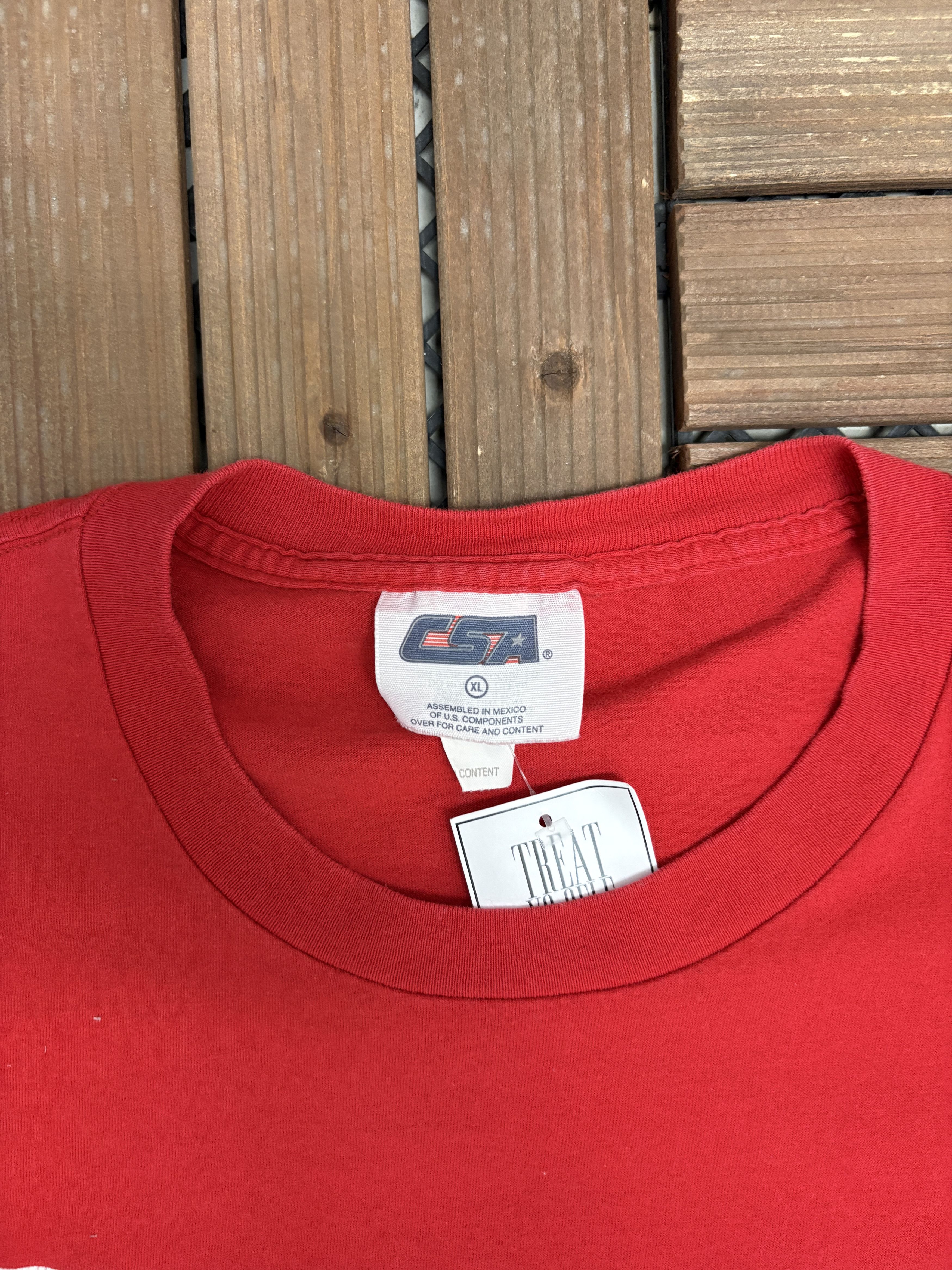 Vintage Cleveland Indians 1997 World Series Vintage Red T-Shirt Tee Size US XL / EU 56 / 4 - 5 Thumbnail