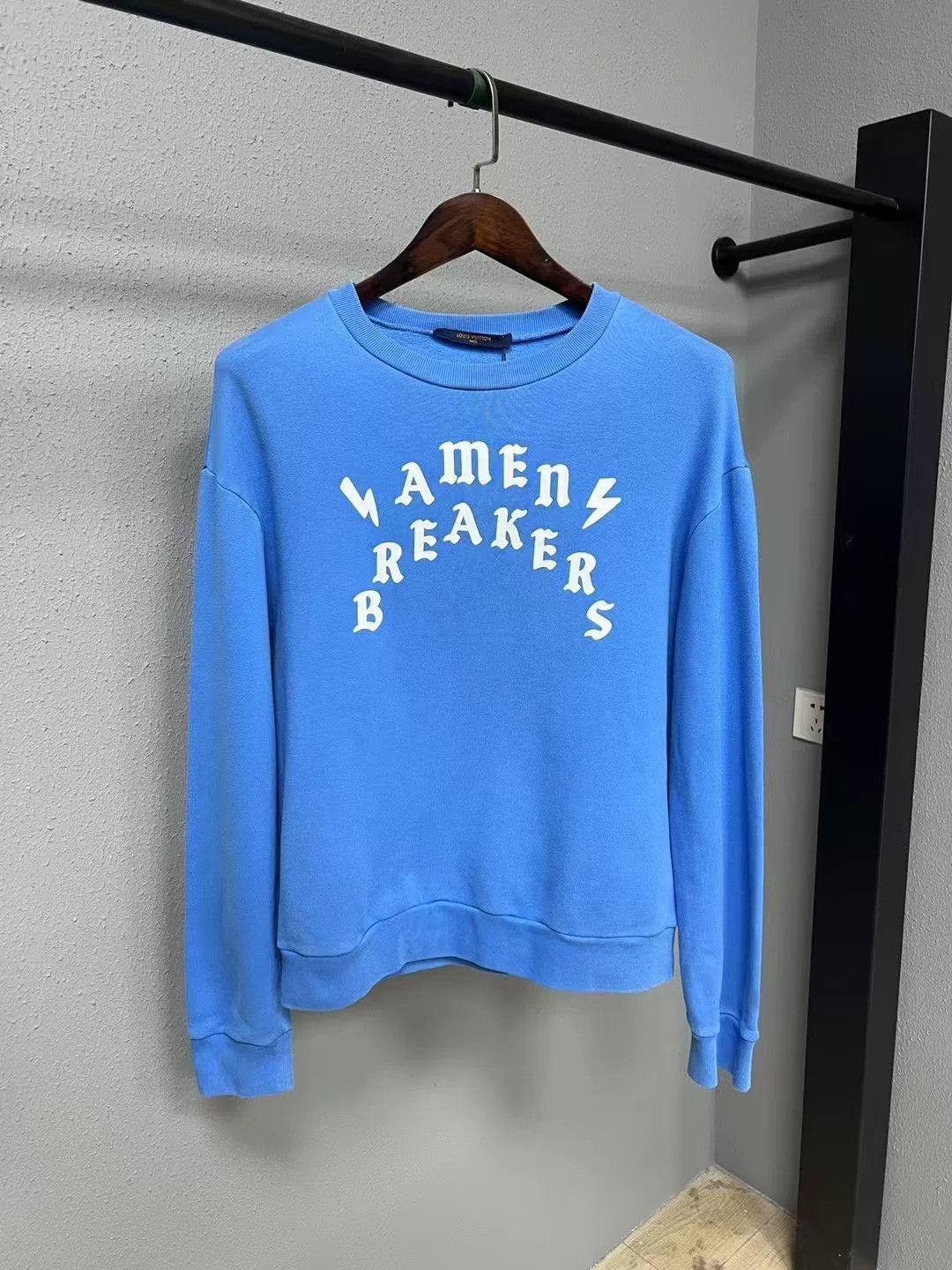 Louis Vuitton LV Blue Slogan Sweatshirt Size US M / EU 48-50 / 2 - 1 Thumbnail