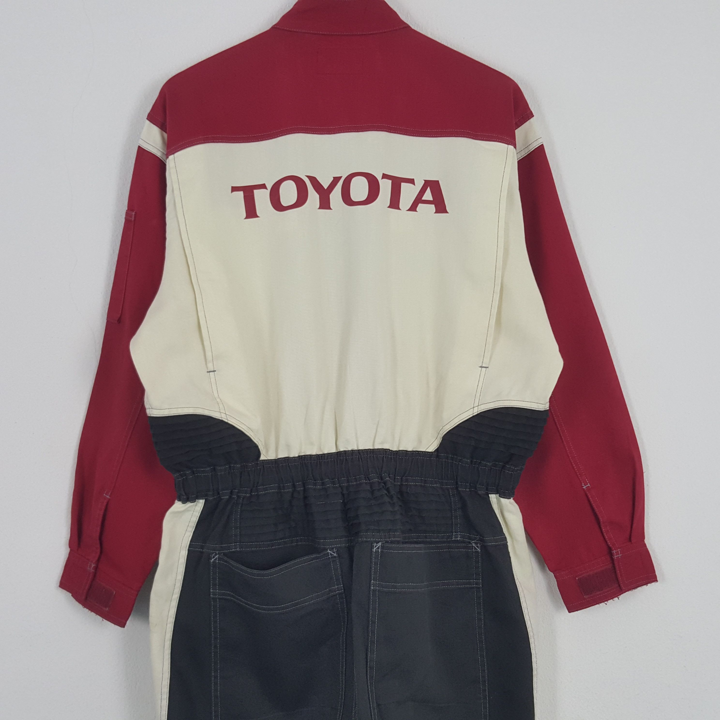 Japanese Brand × Vintage Vintage Toyota Racing Japan Coverall Jumpsuit Jacket Size US L / EU 52-54 / 3 - 2 Thumbnail