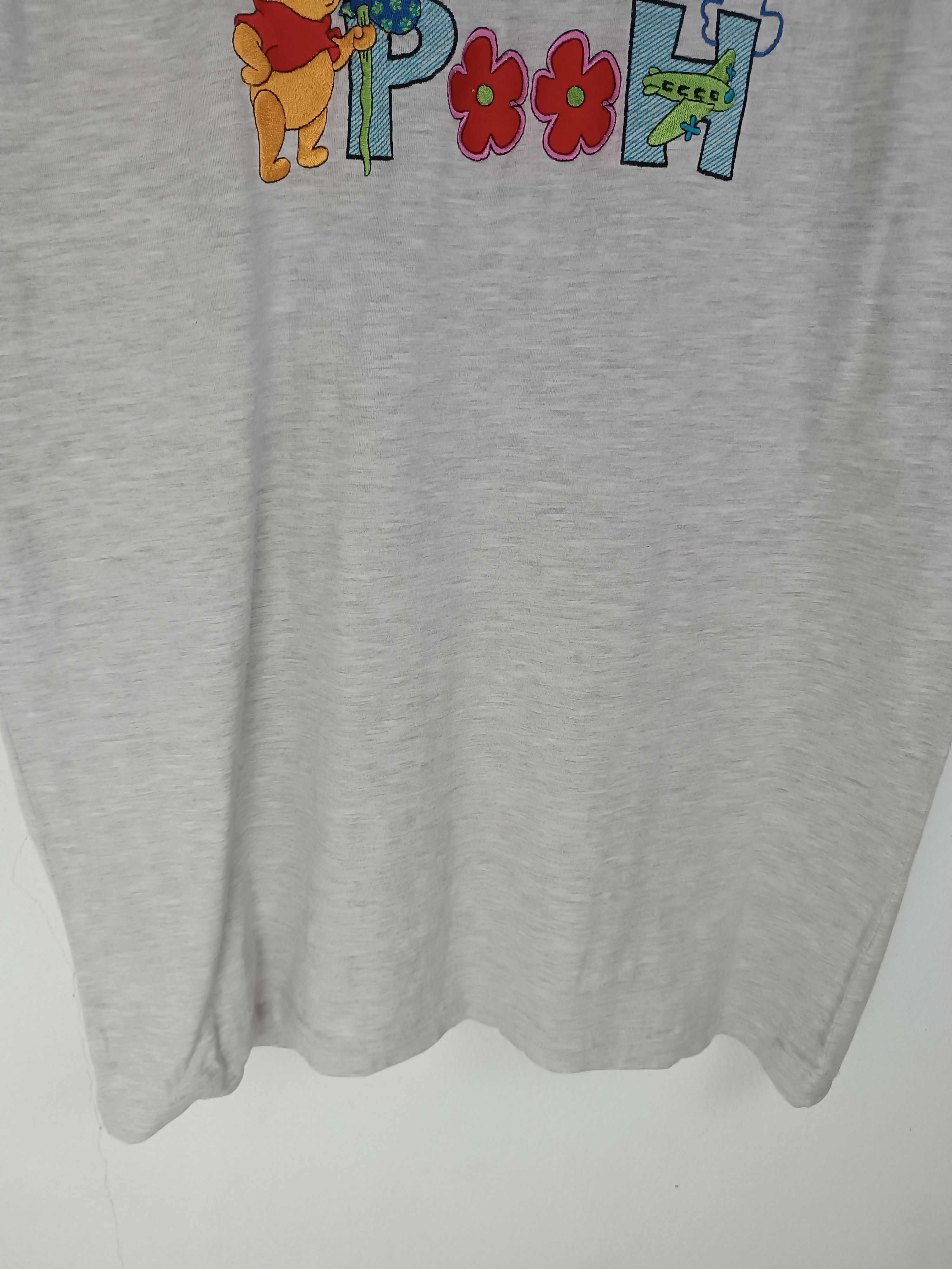 Disney VINTAGE 90'S DISNEY POOH EMBROID LOGO TEE piglet tigger roo Size US L / EU 52-54 / 3 - 6 Thumbnail