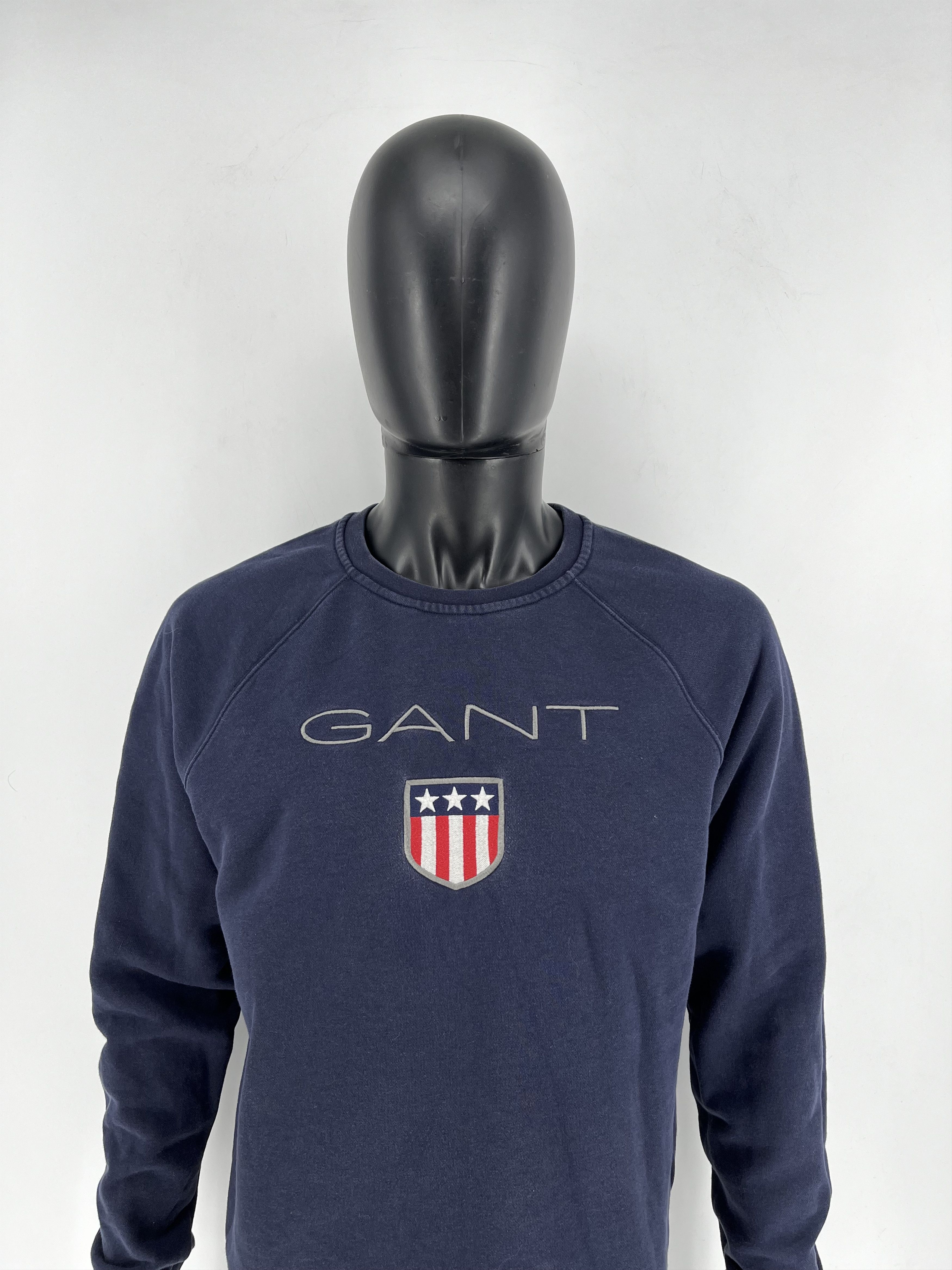Gant × Vintage Vintage Y2K Gant plush logo sweatshirt streetwear size L Size US L / EU 52-54 / 3 - 1 Thumbnail