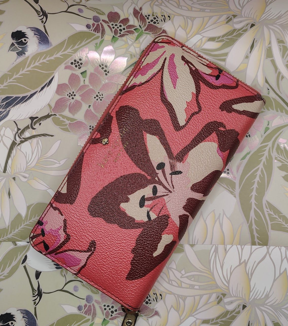 Kate Spade Kate Spade New York Long Wallet Floral Size ONE SIZE - 1 Thumbnail