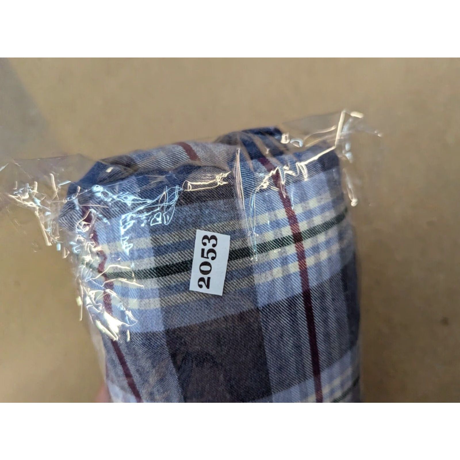 Valentino VALENTINO Jeans Button-Down Shirt Plaid Check Front Pocket 41 Mens Casual Shirt Size US L / EU 52-54 / 3 - 3 Thumbnail