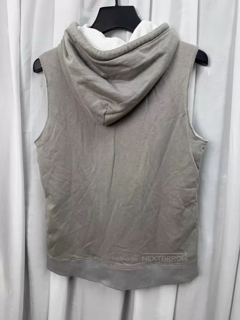 Number (N)ine Number (N)ine the redisun 00AW sleeveless zip-up hoodie wi Size US M / EU 48-50 / 2 - 5 Thumbnail