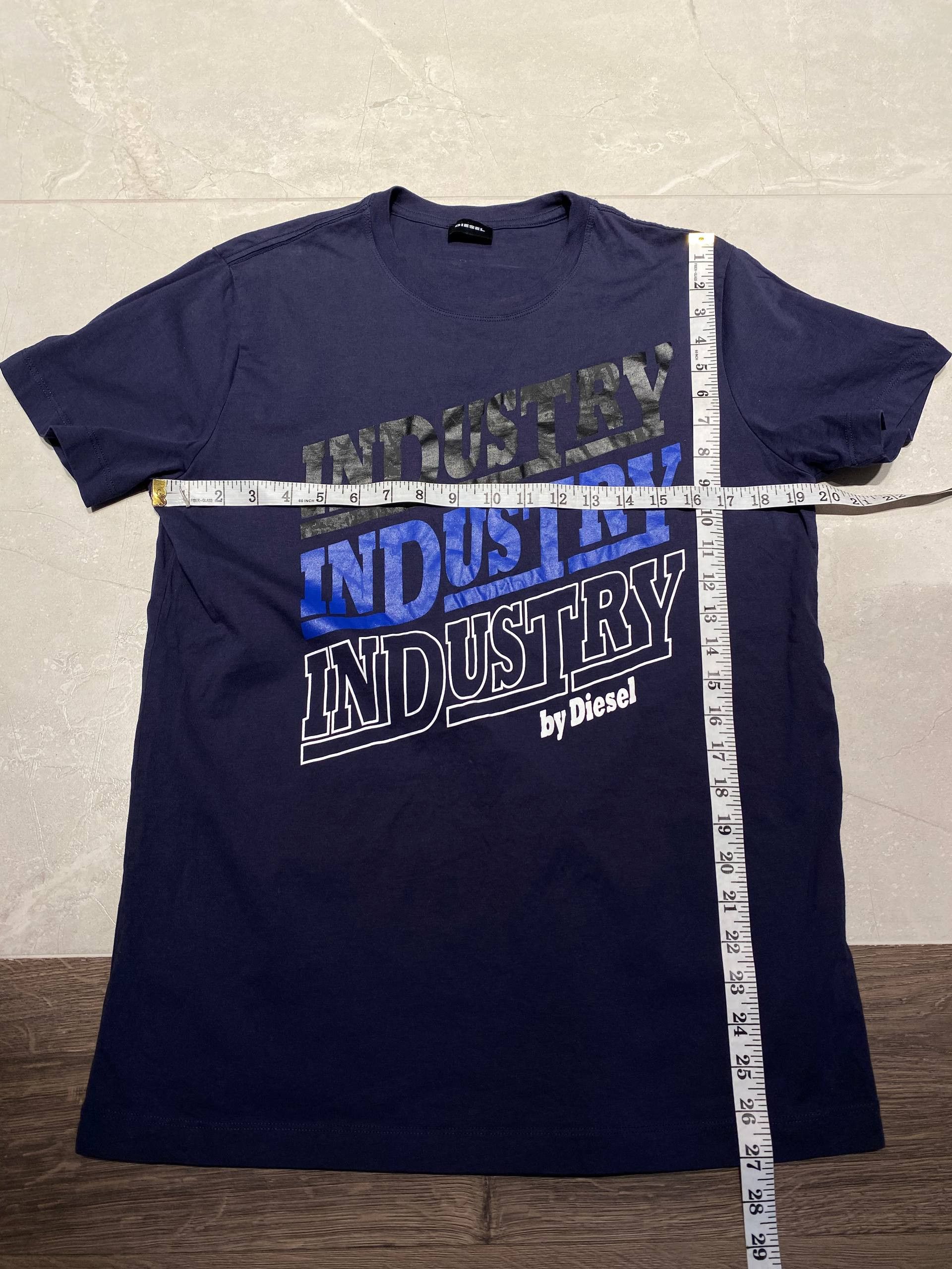 Diesel Diesel y2k logo T-shirt size XL Size US XL / EU 56 / 4 - 1 Preview