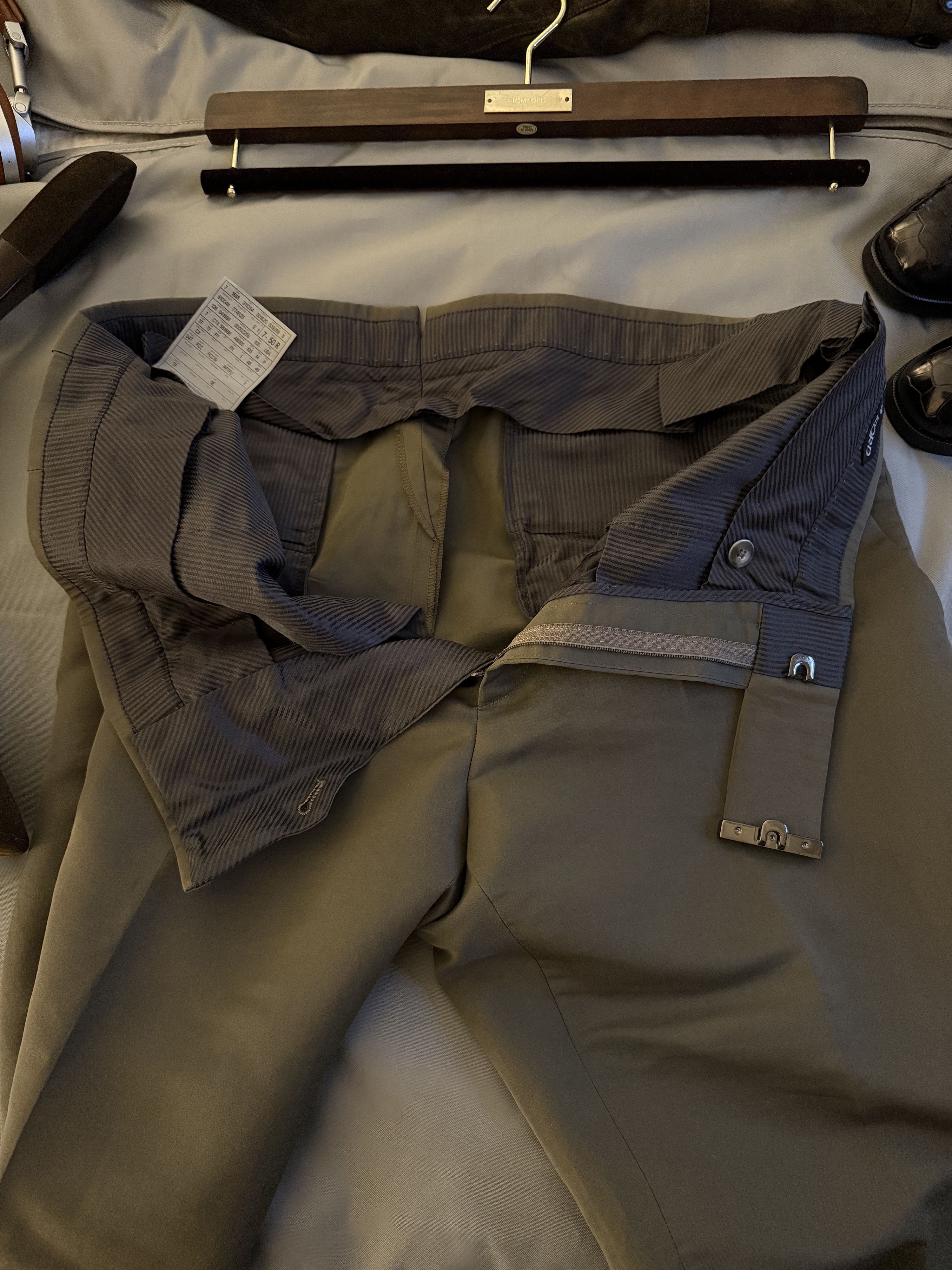 Tom Ford Best Dressed Rare $2,400 w/tax Metal Clip Silk Blend Pants Size US 34 / EU 50 - 11 Thumbnail