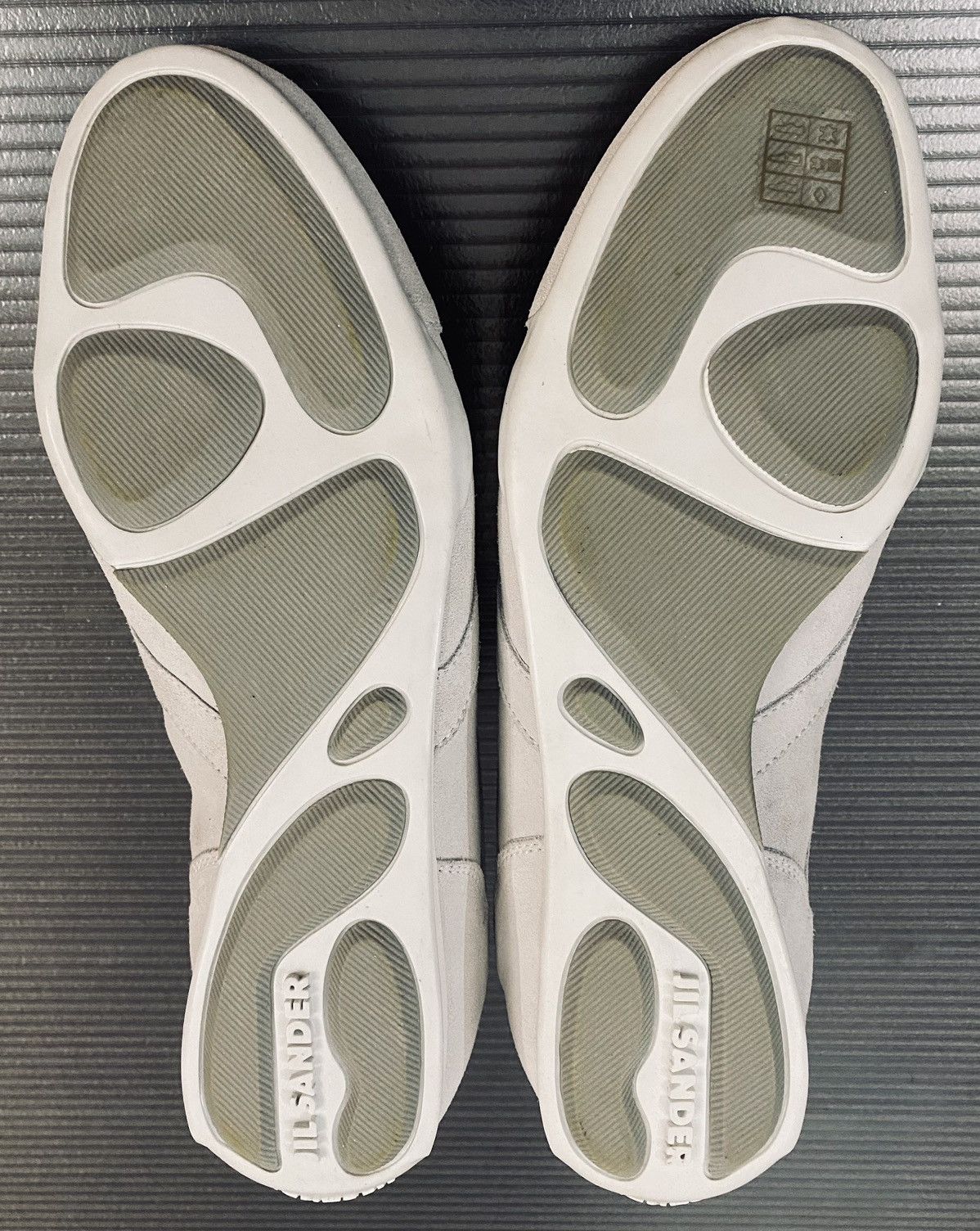Jil Sander Jil Sander x RAF SIMONS cement suede sneakers 41.5 NEW Size US 8.5 / EU 41-42 - 14 Thumbnail
