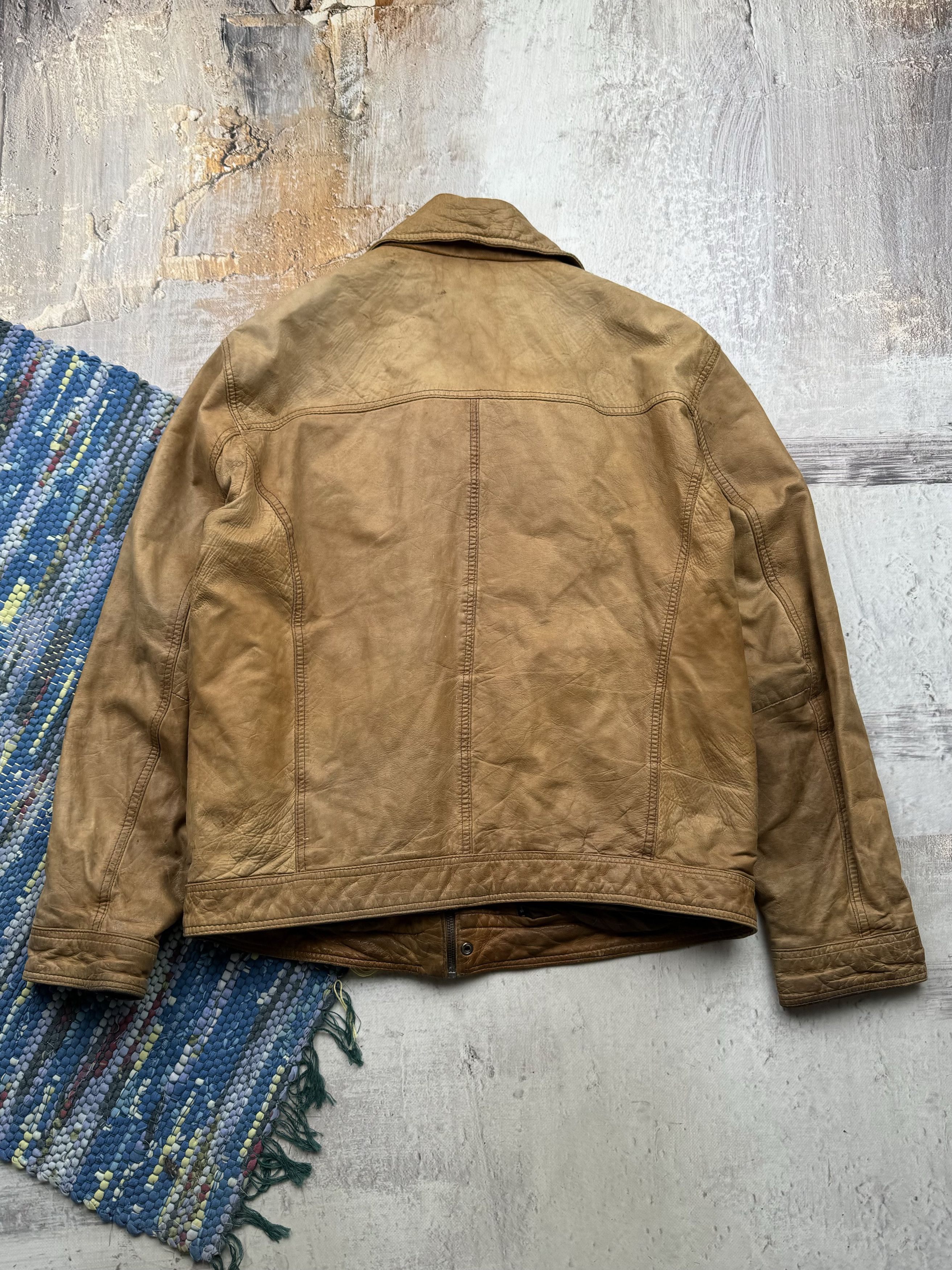 Vintage Vintage Faded Leather Jacket A517(285)D15 Size US XL / EU 56 / 4 - 12 Thumbnail