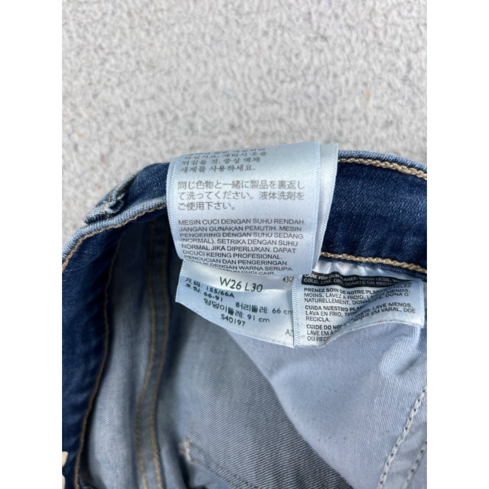 Levi's Levi's Jeans Womens 26 Blue Denim Skinny Stretch 26x30 Regular 5-Pocket Design Light Blue Vintage No N/A Size 26" / US 2 / IT 38 - 4 Thumbnail
