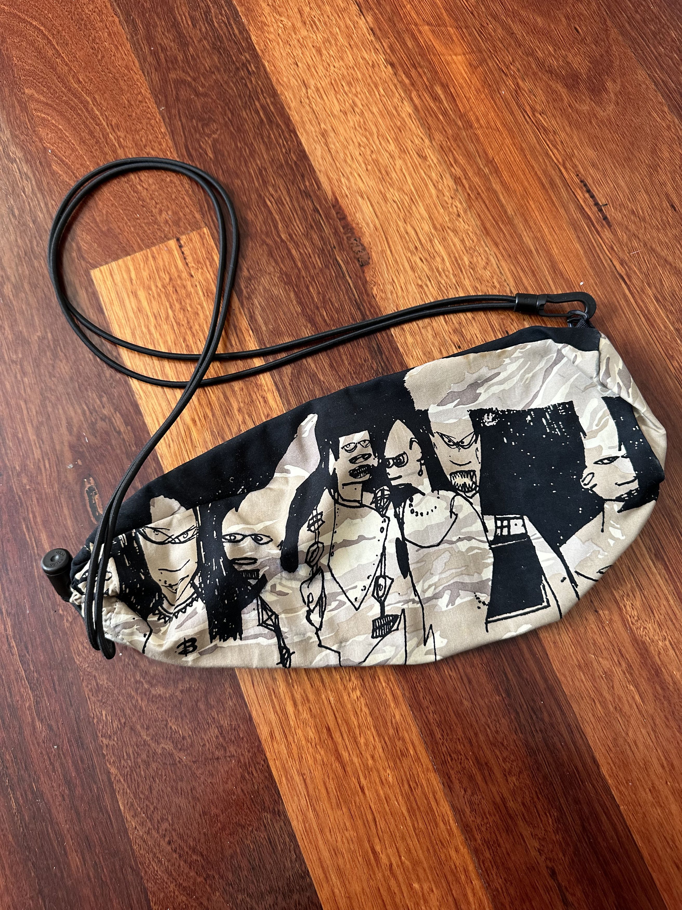 Futura Undercover x Futura 2001 D.A.V.F Sling Bag Size ONE SIZE - 3 Thumbnail