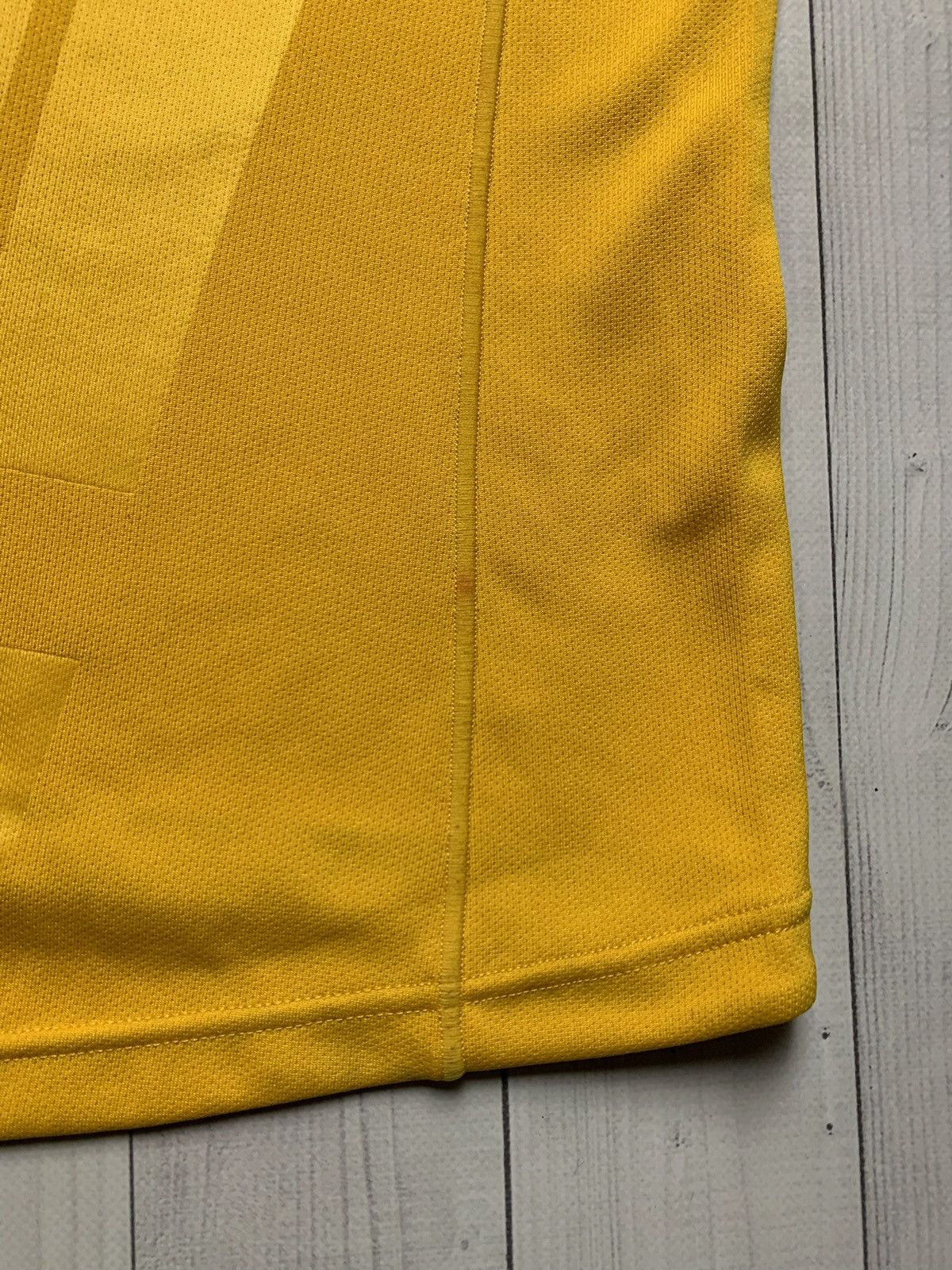 Vintage Vintage Australia rugby jersey size S/M yellow rare Size US M / EU 48-50 / 2 - 6 Thumbnail