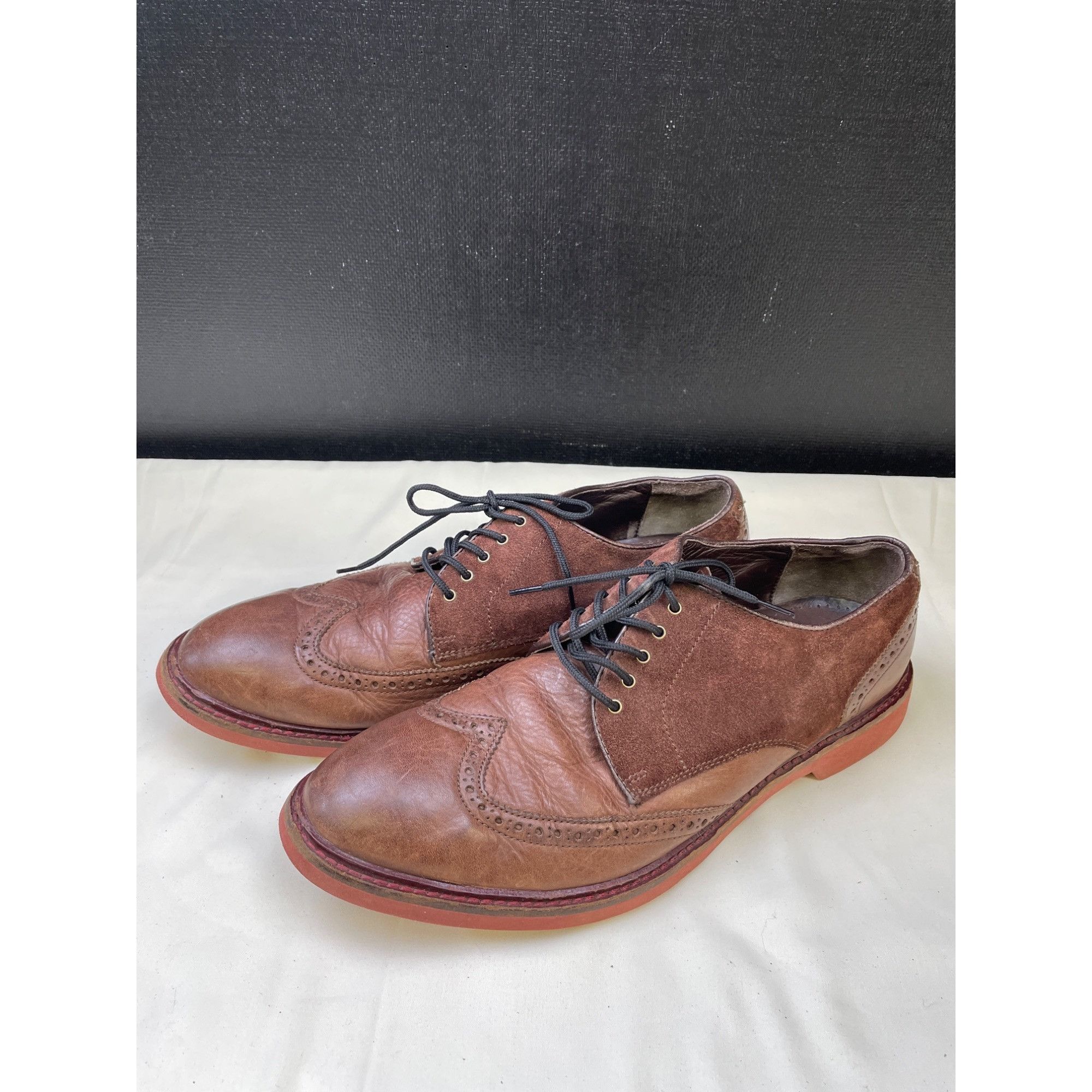Cole Haan Cole Haan Men's Brown Leather& Suede Wing Tip Shoes / Oxford Size US 10 / EU 43 - 1 Thumbnail