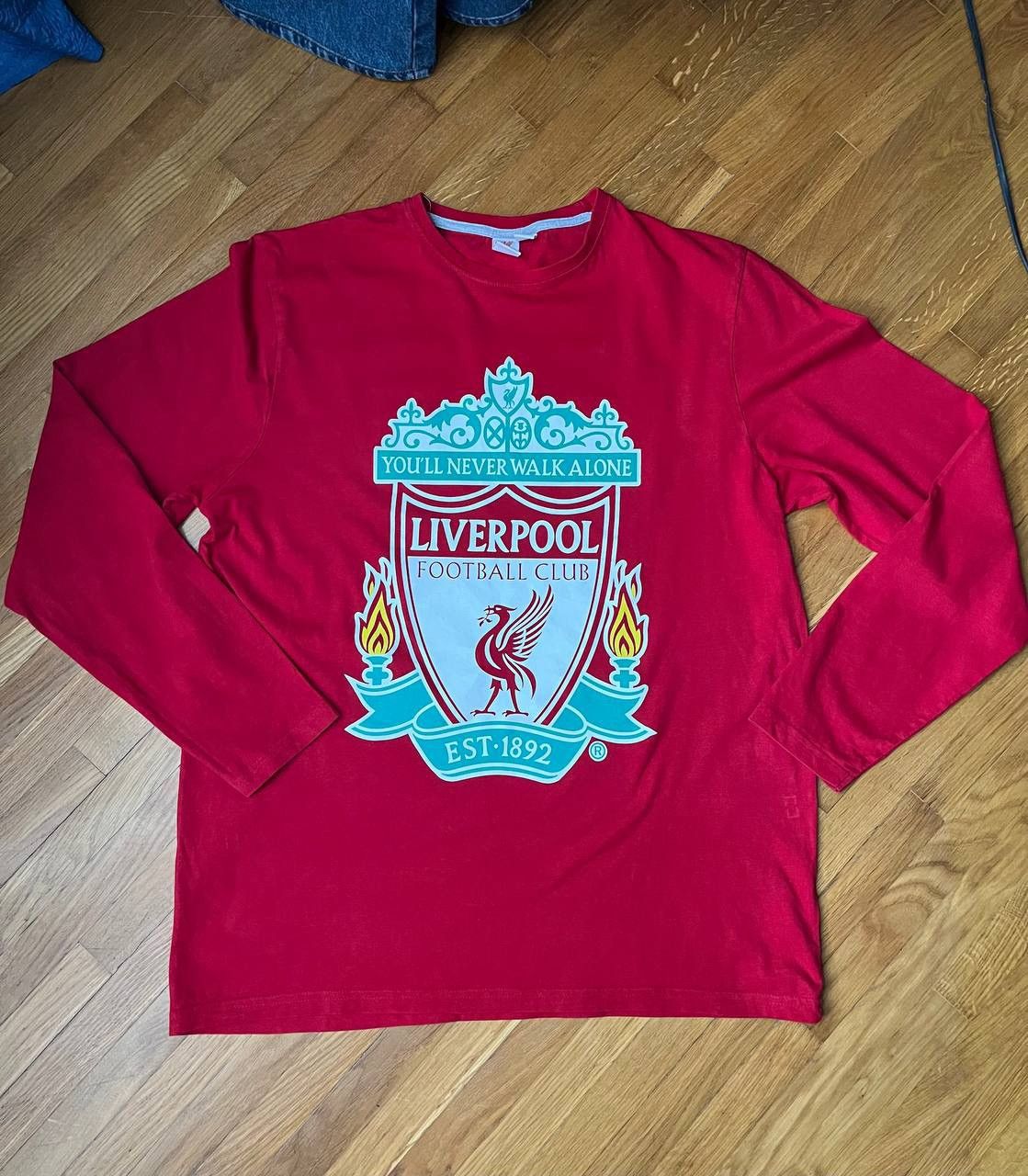 Other Liverpool FC fan long sleeve tee Size US XL / EU 56 / 4 - 1 Thumbnail