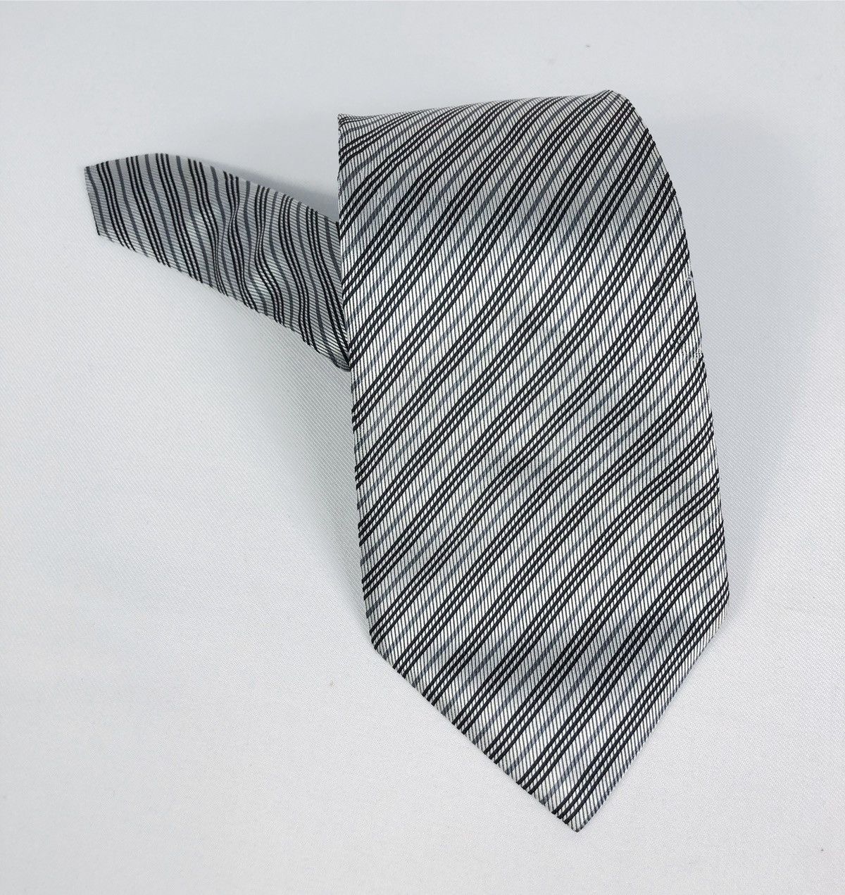 Christian Dior Monsieur Rare Vintage Christian Dior Monsieur Stripes Silk Tie Size ONE SIZE - 8 Thumbnail