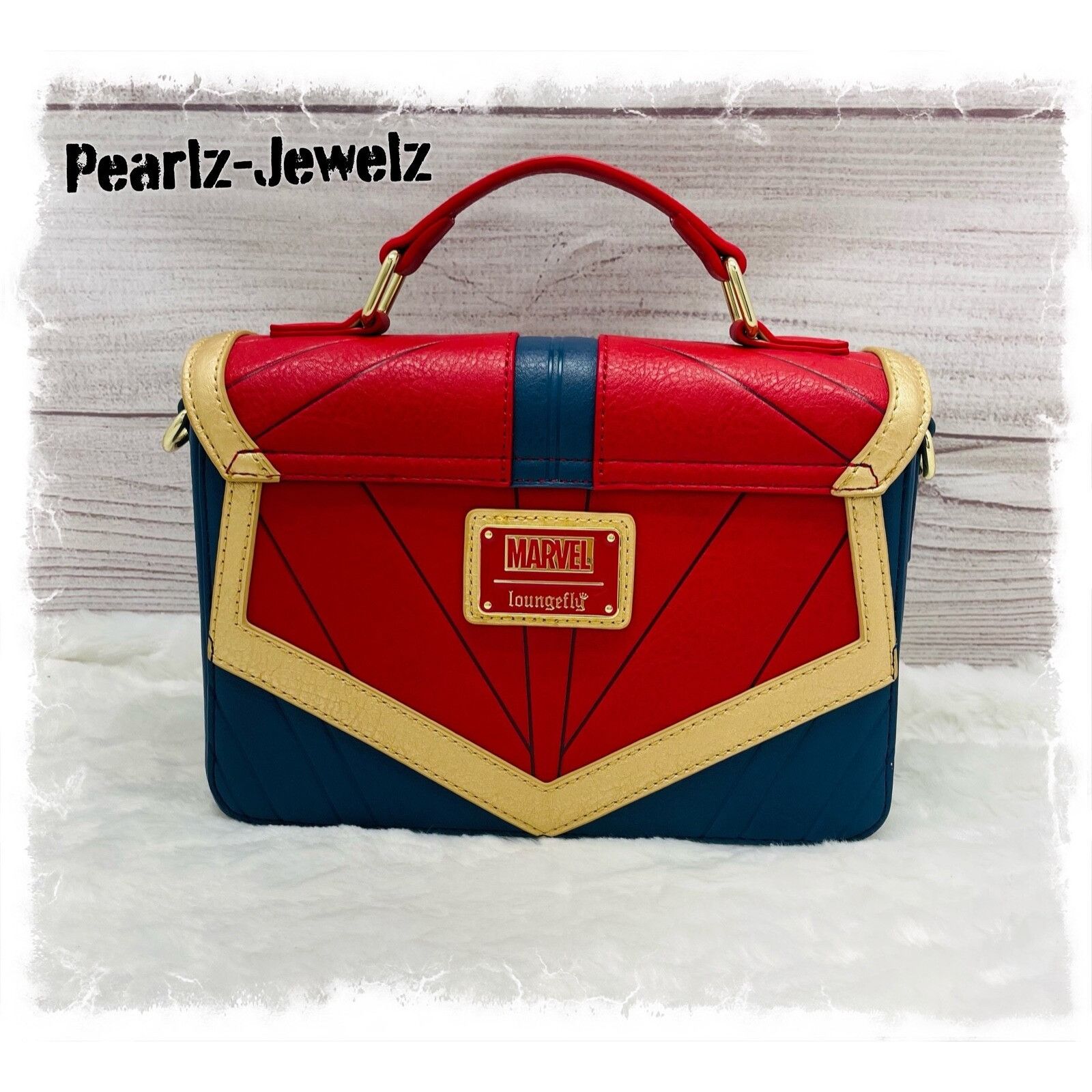 Disney LOUNGEFLY DC COMICS CAPTAIN MARVEL CROSSBODY PURSE BAG EXCEL Size ONE SIZE - 3 Thumbnail