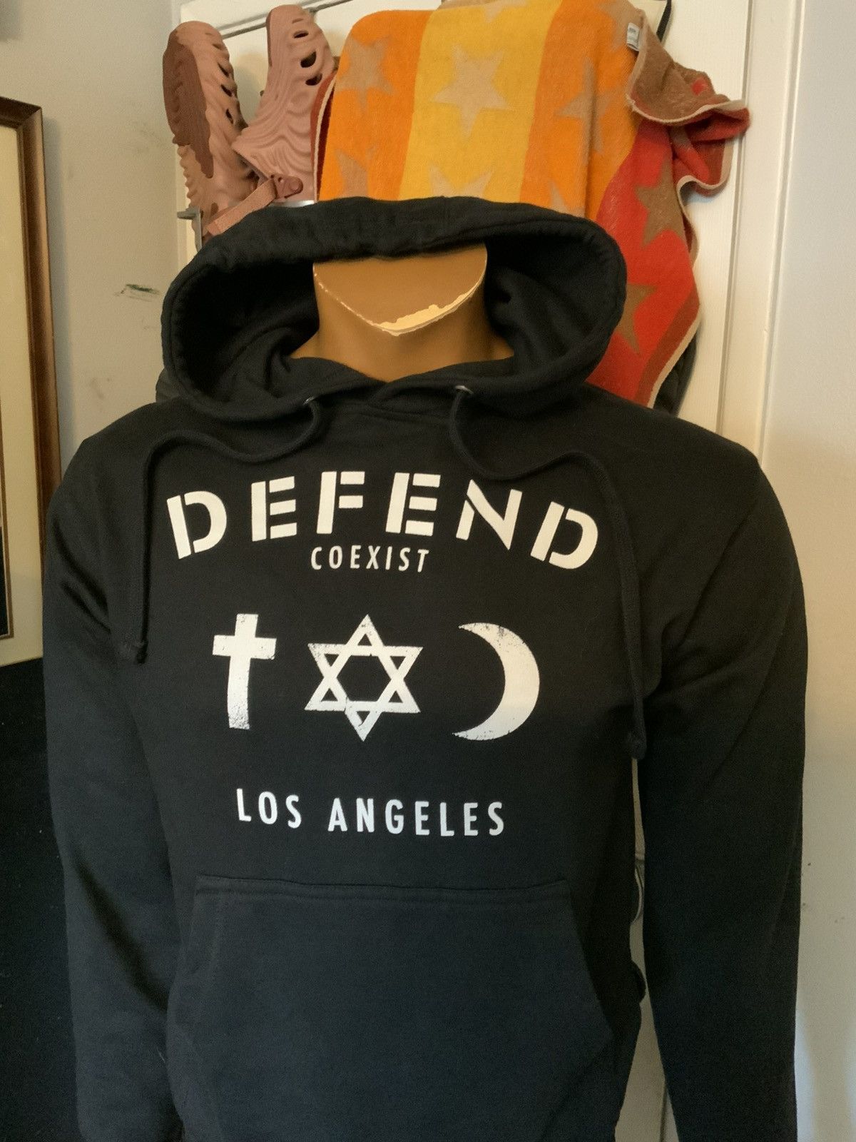 DEFEND PARIS Defend Paris Coexist Los Angeles Graphic Pullover Hoodie Size US XS / EU 42 / 0 - 8 Thumbnail