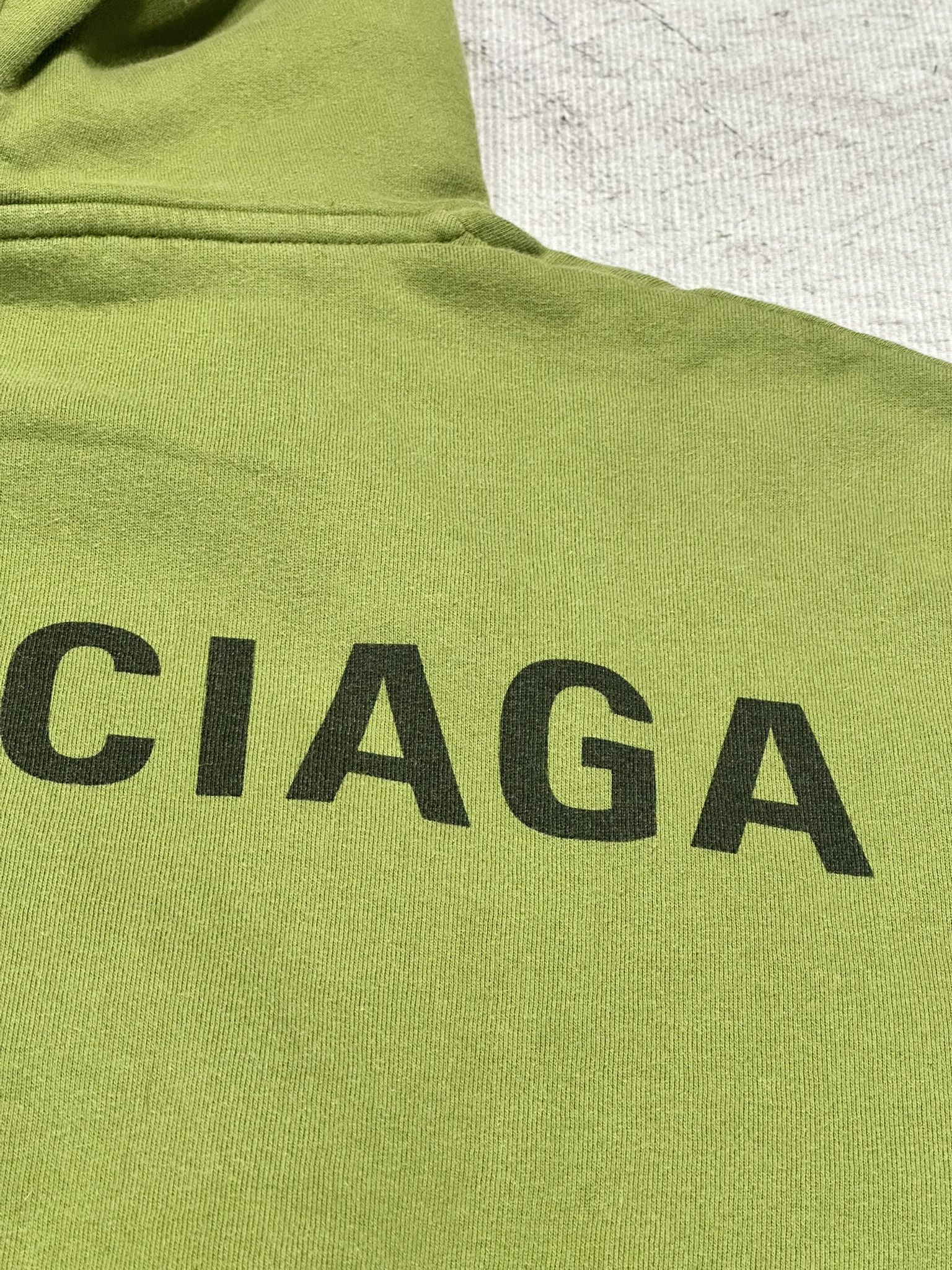 Balenciaga Balenciaga Sweatshirt Back Logo Print Army Green Hoodie Size US M / EU 48-50 / 2 - 5 Thumbnail